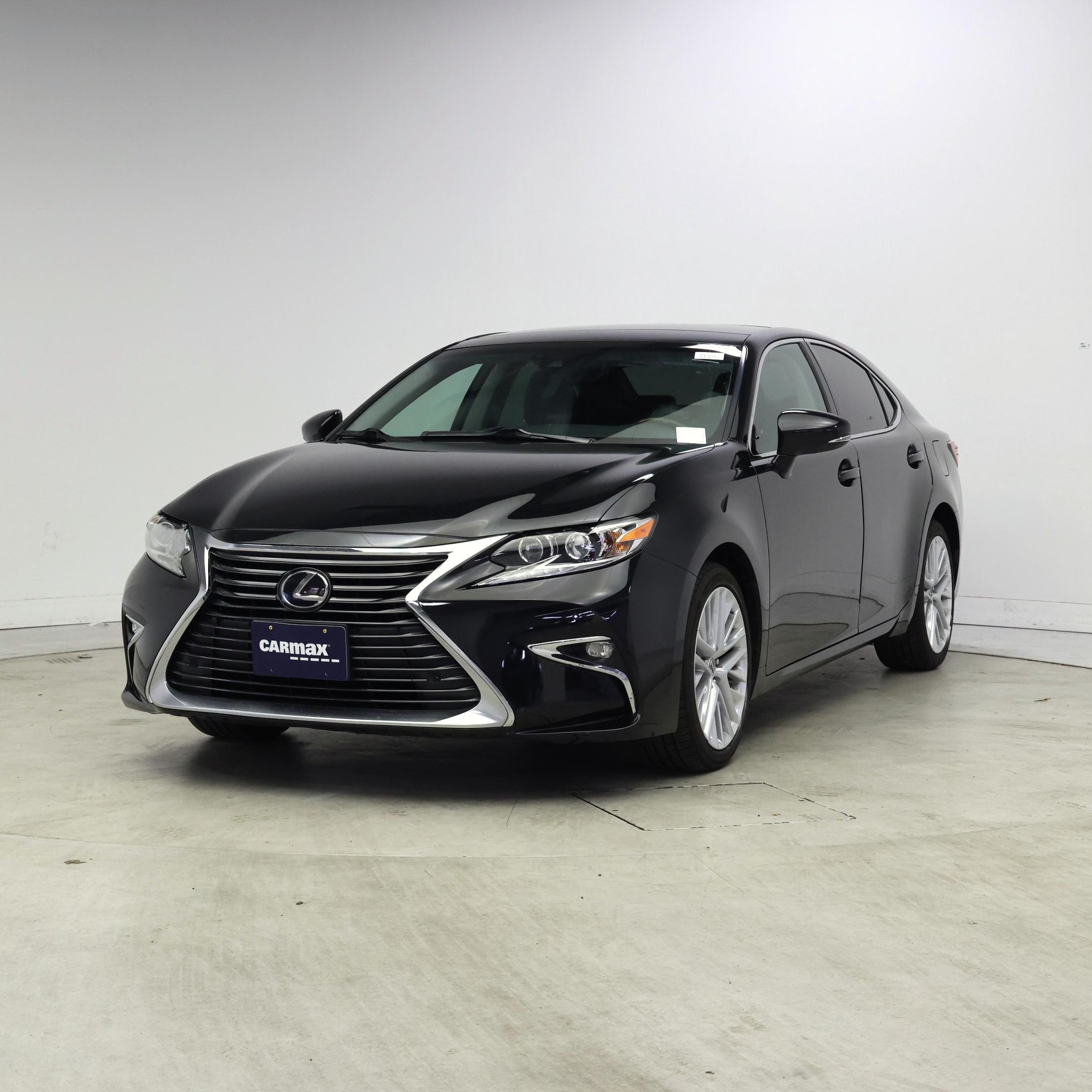 Thumbnail: 2018 Lexus ES - 4