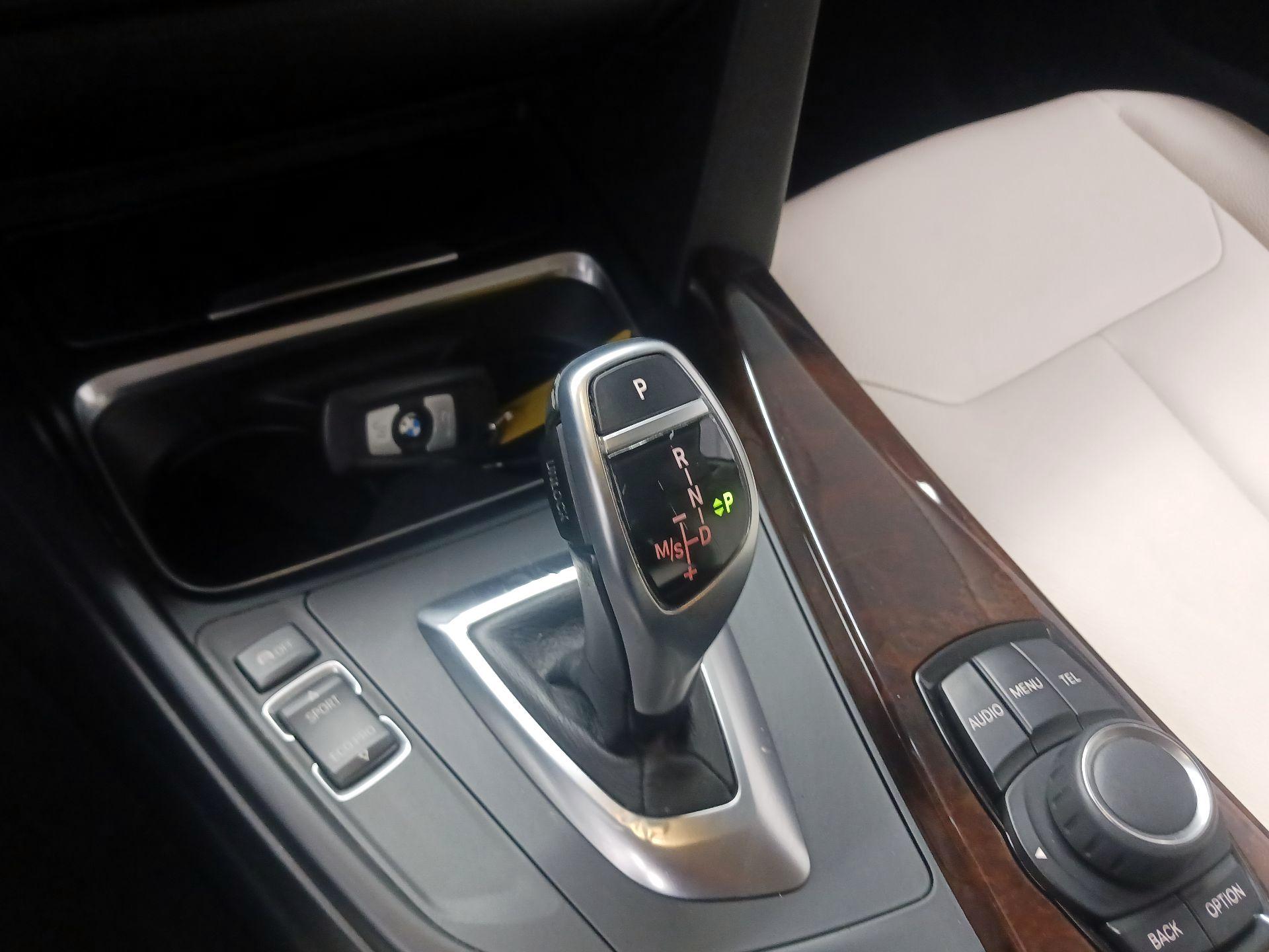 Thumbnail: 2015 BMW 4 Series - 15
