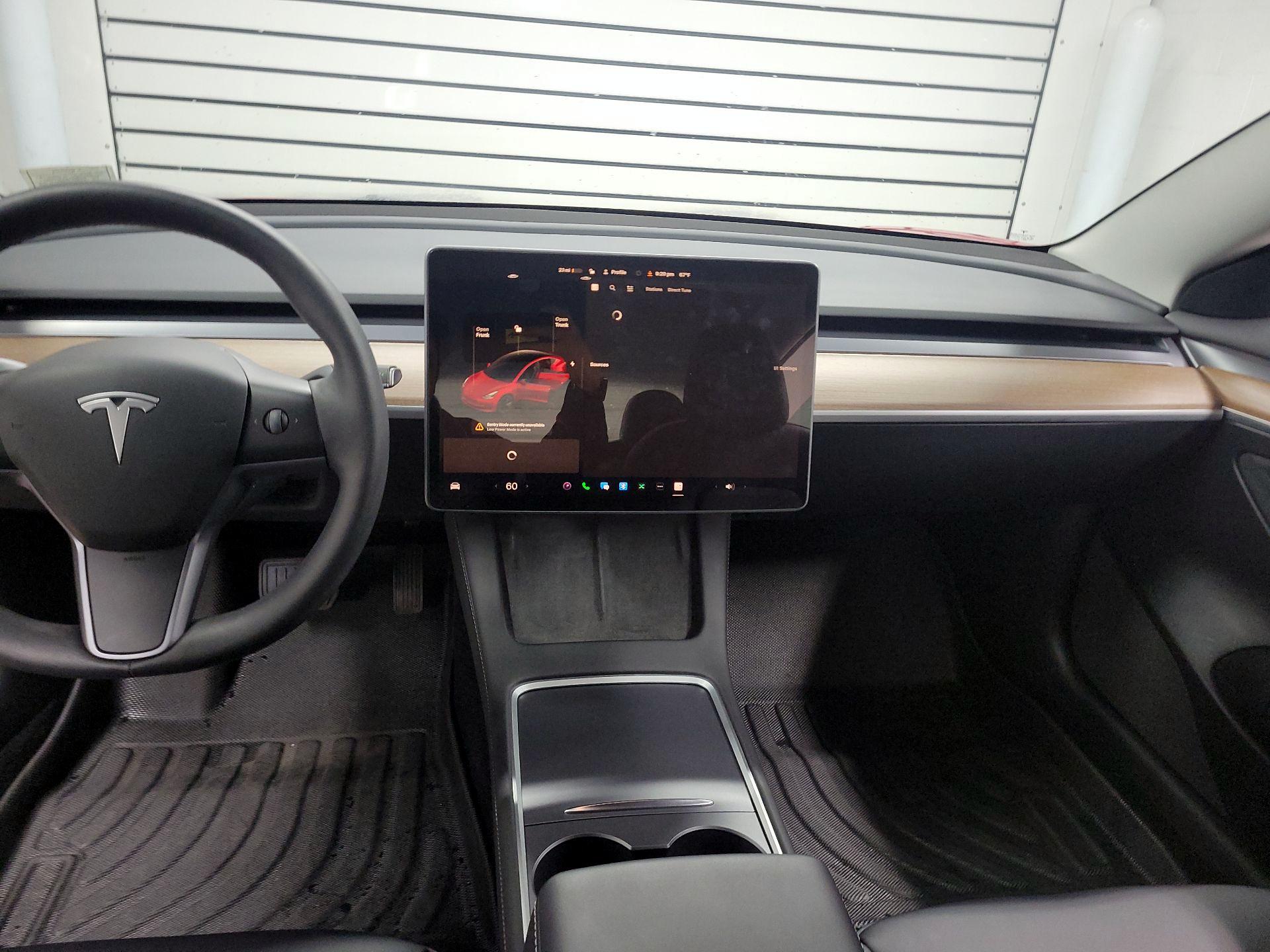 Thumbnail: 2023 Tesla Model 3 - 9