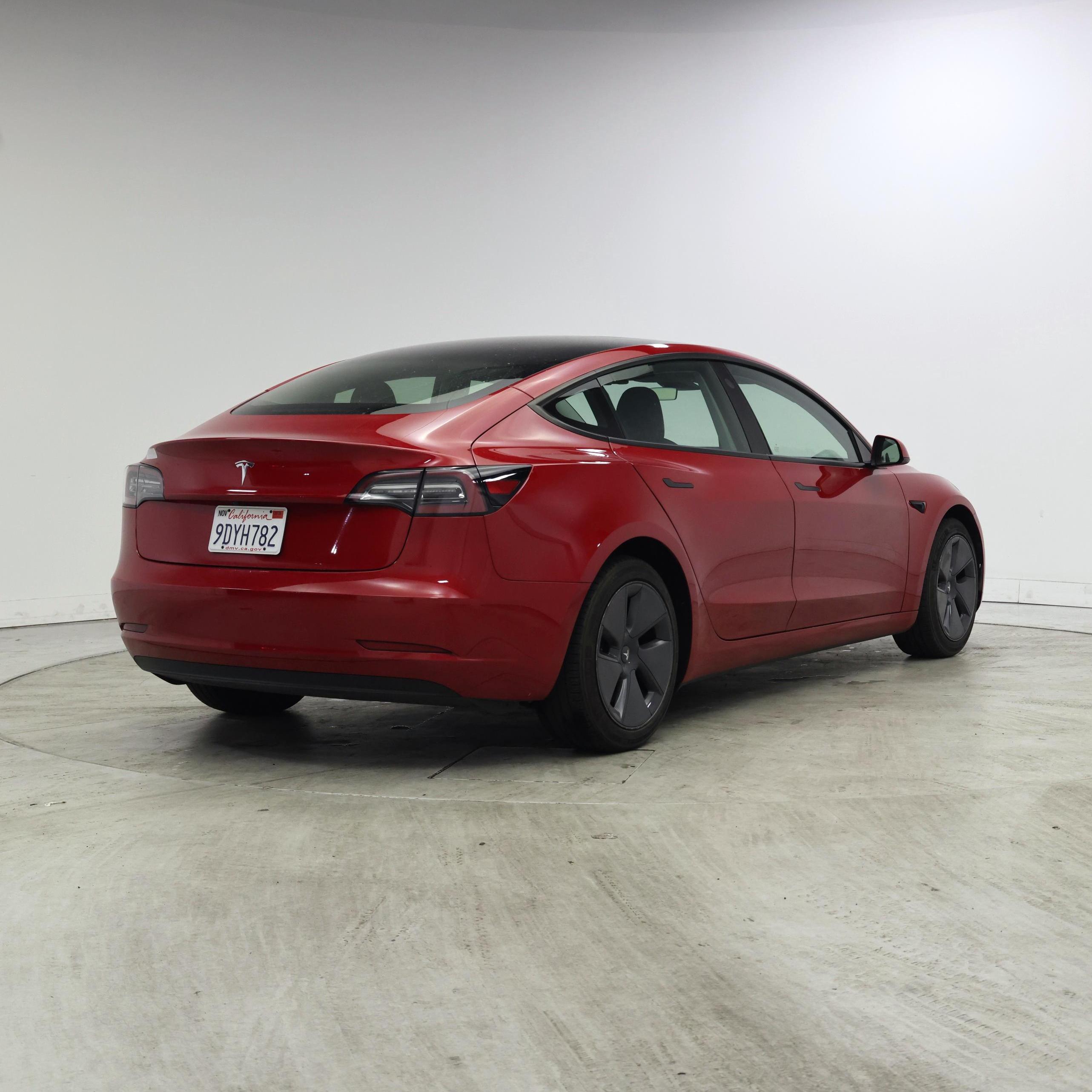 Thumbnail: 2023 Tesla Model 3 - 8