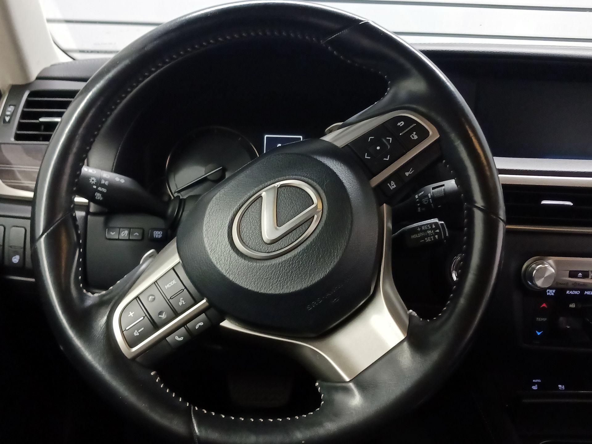 Thumbnail: 2017 Lexus GS - 10