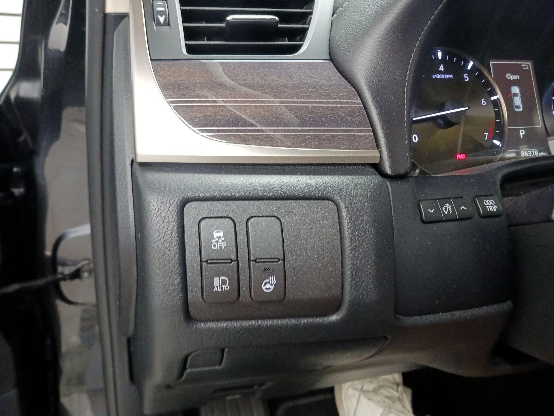 Thumbnail: 2017 Lexus GS - 13