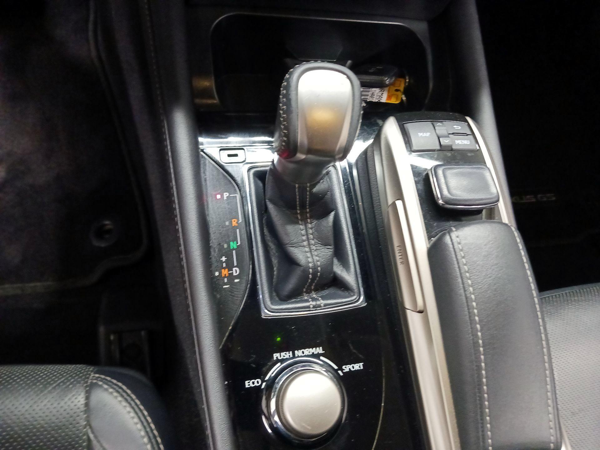 Thumbnail: 2017 Lexus GS - 17