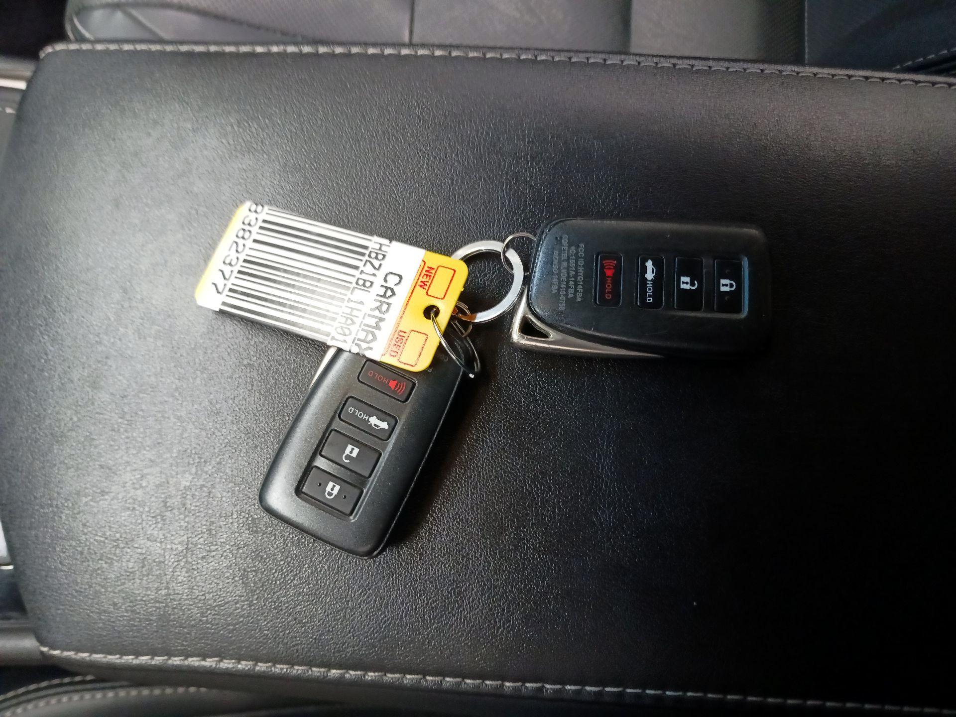 Thumbnail: 2017 Lexus GS - 20