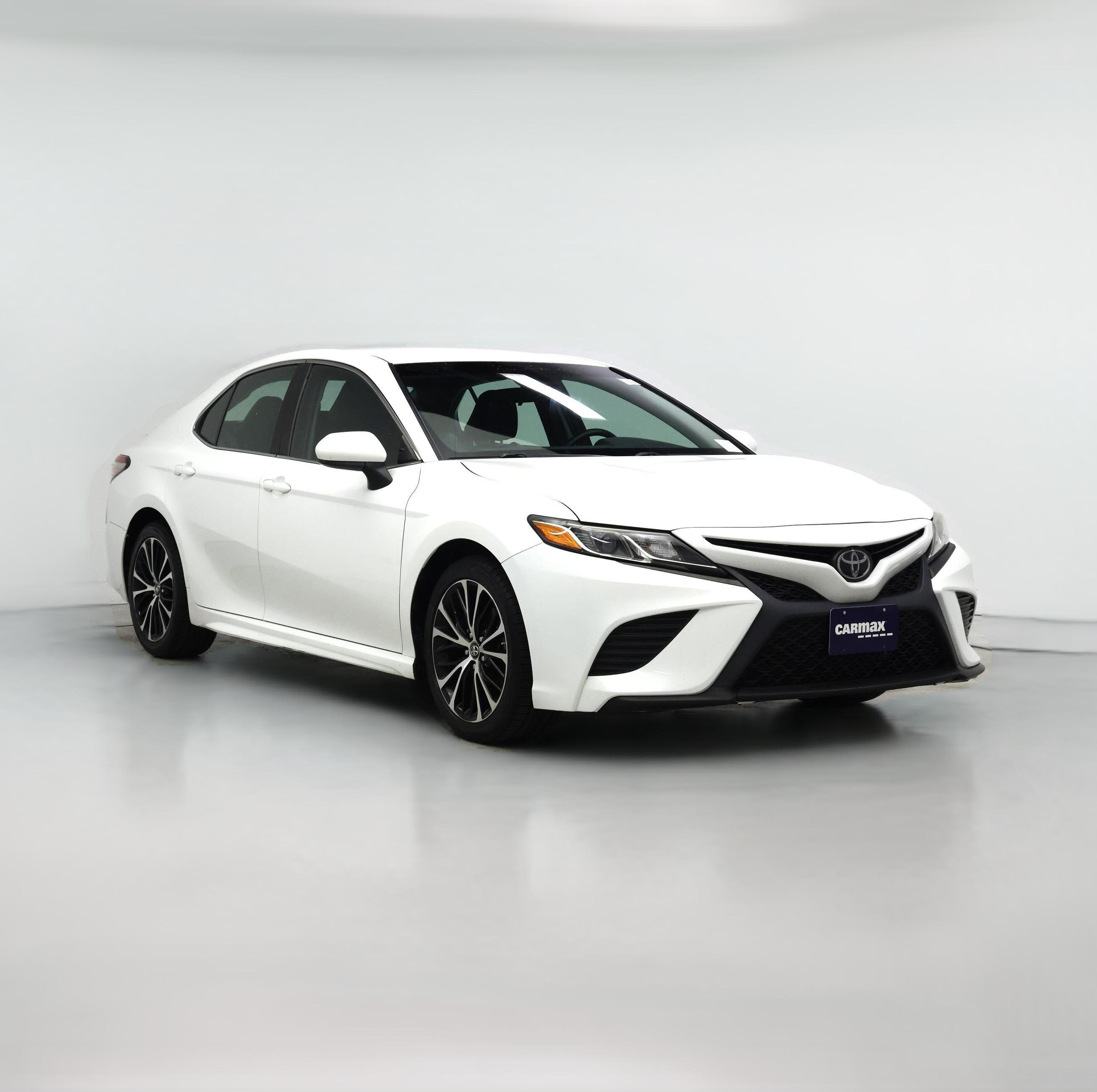 Thumbnail: 2018 Toyota Camry - 1