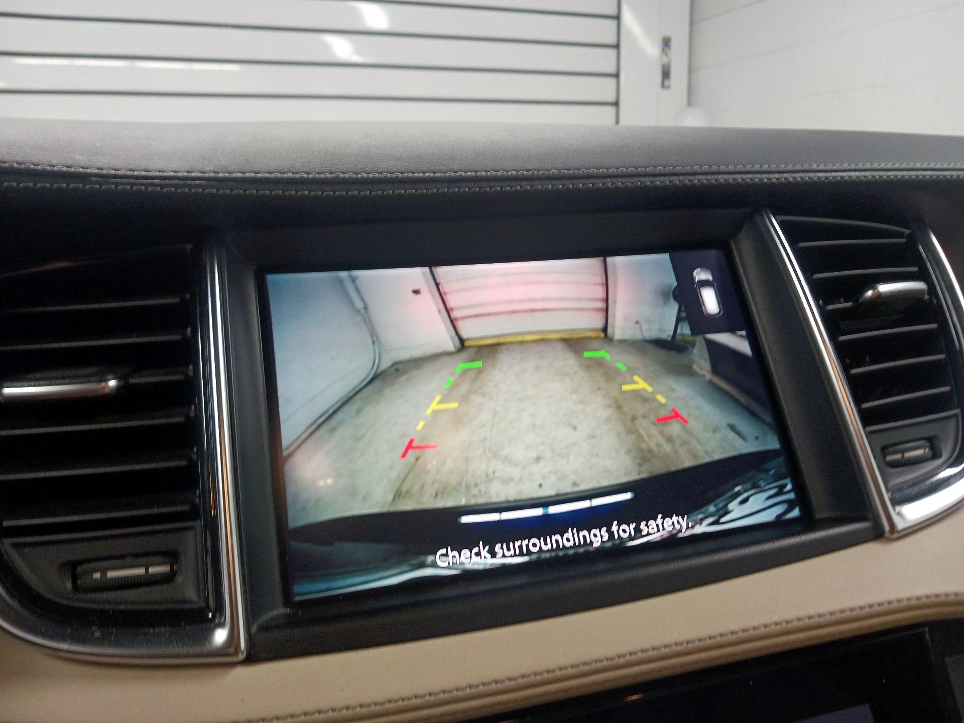 Thumbnail: 2021 INFINITI QX50 - 14