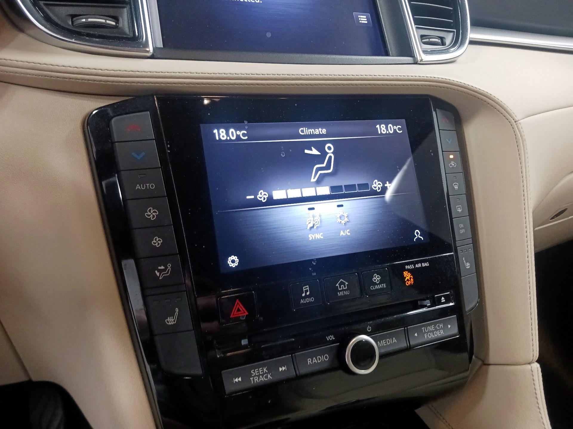 Thumbnail: 2021 INFINITI QX50 - 16