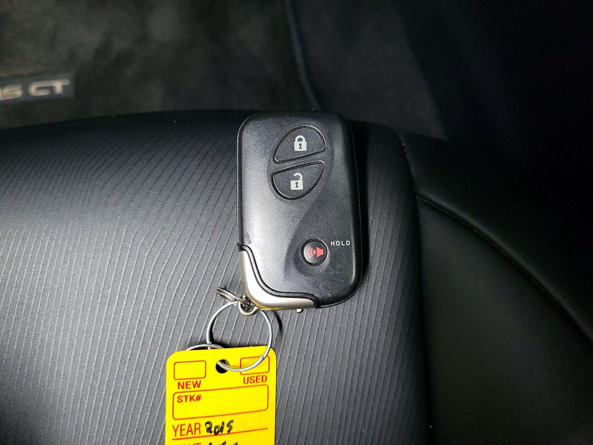 Thumbnail: 2015 Lexus CT - 19