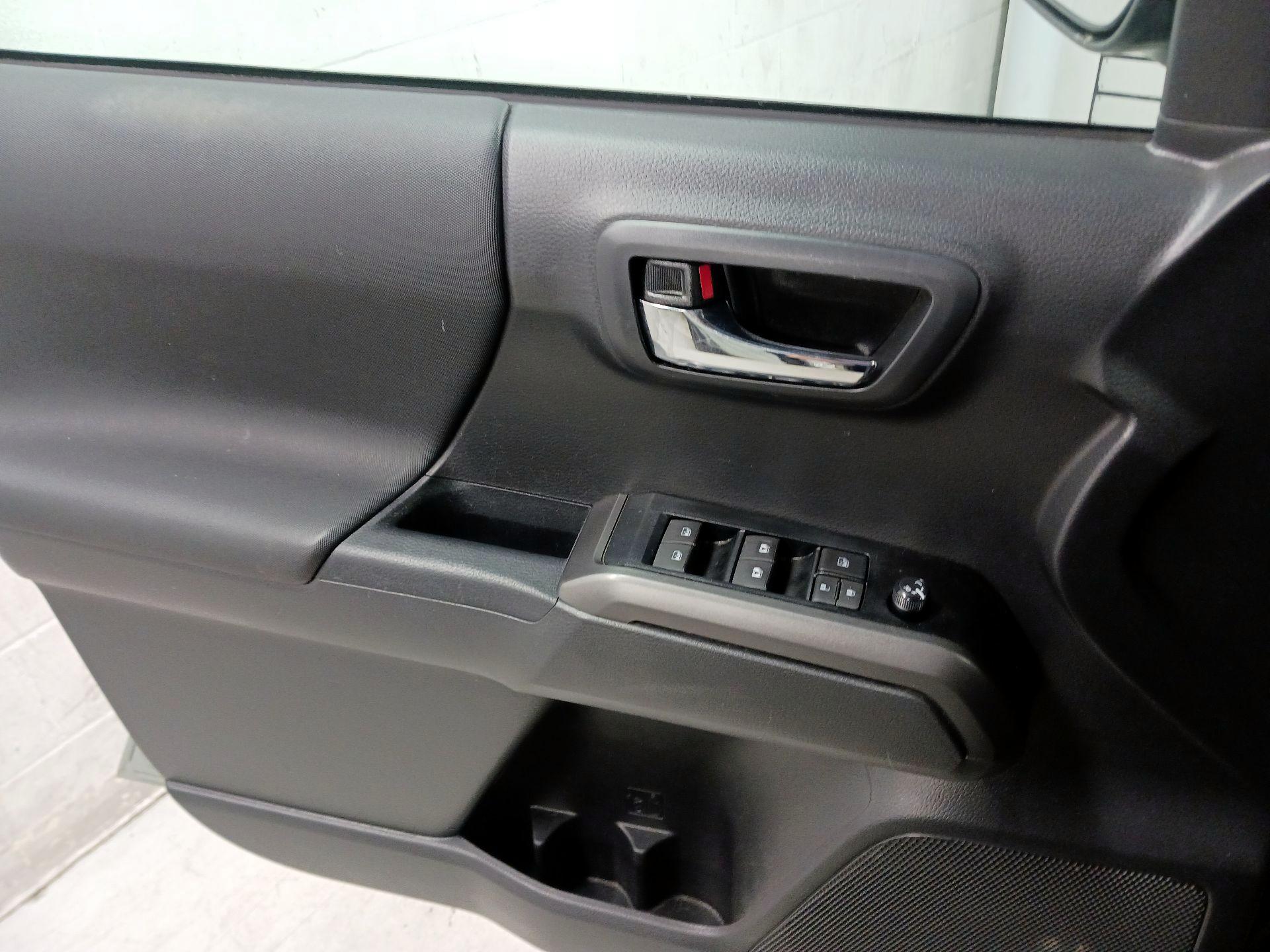 Thumbnail: 2023 Toyota Tacoma - 12