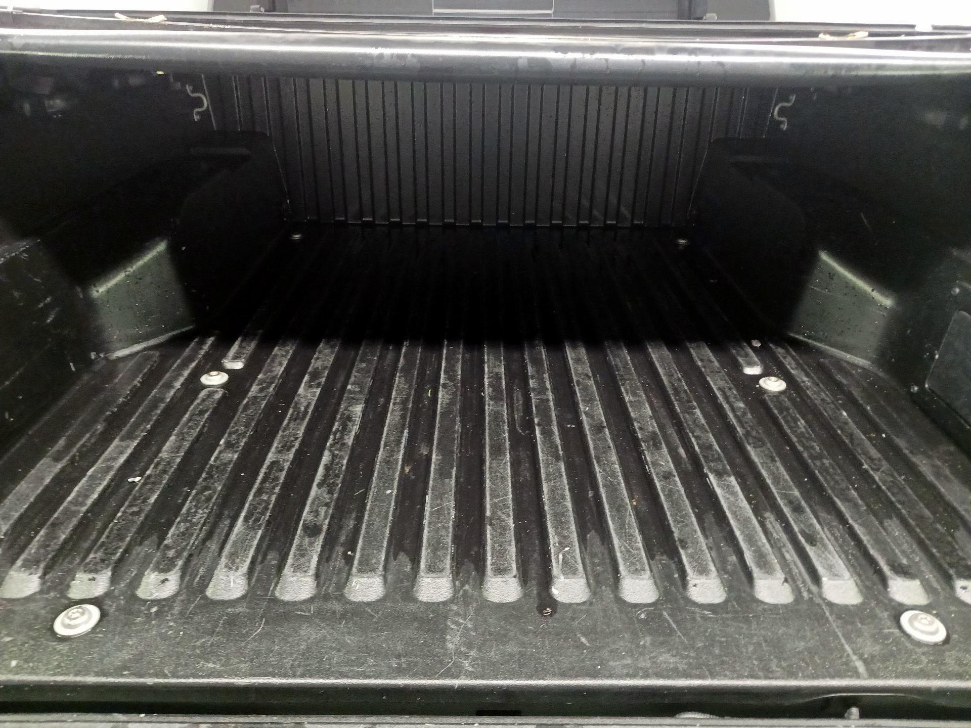 Thumbnail: 2023 Toyota Tacoma - 17