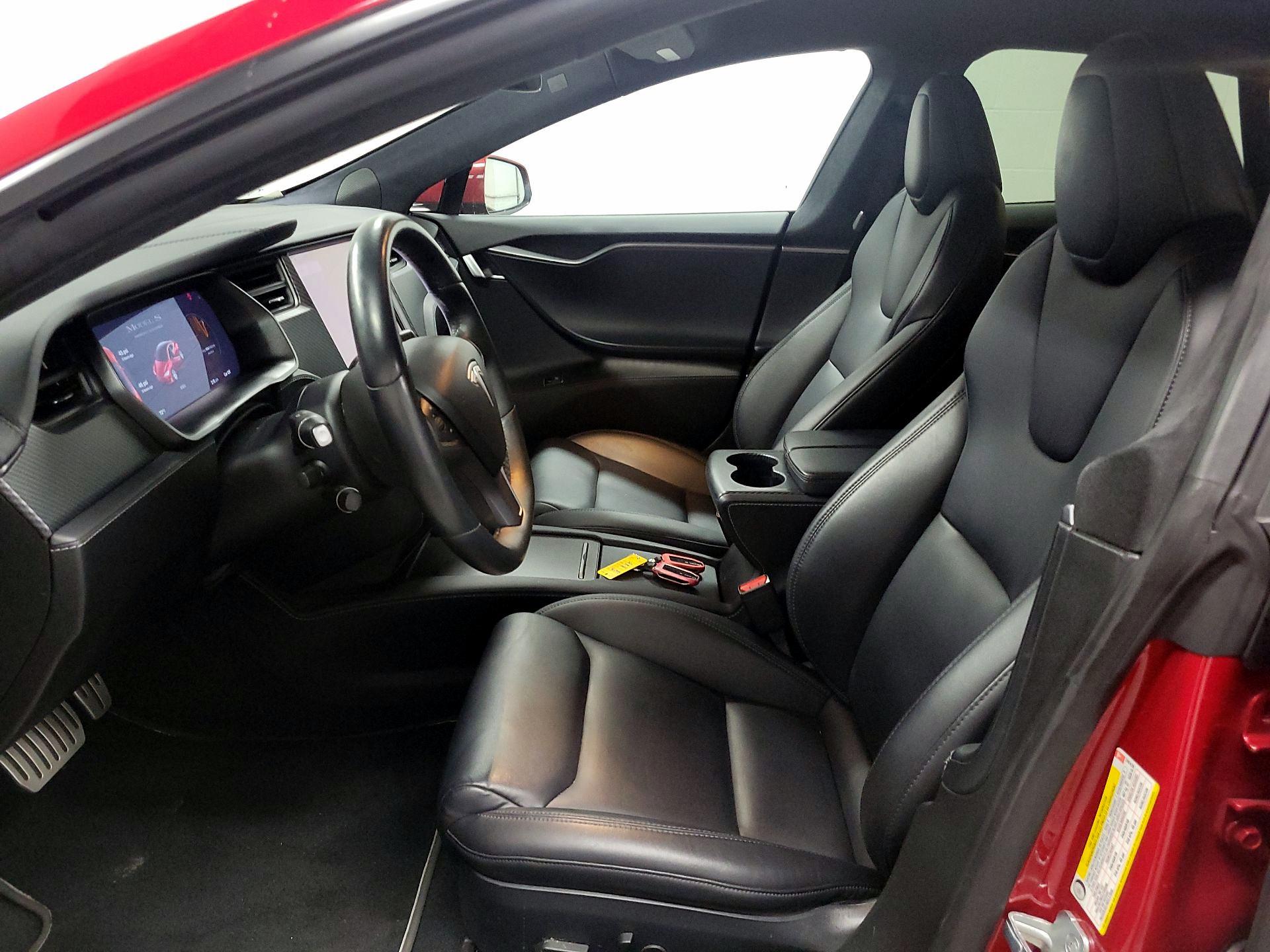 Thumbnail: 2020 Tesla Model S - 11