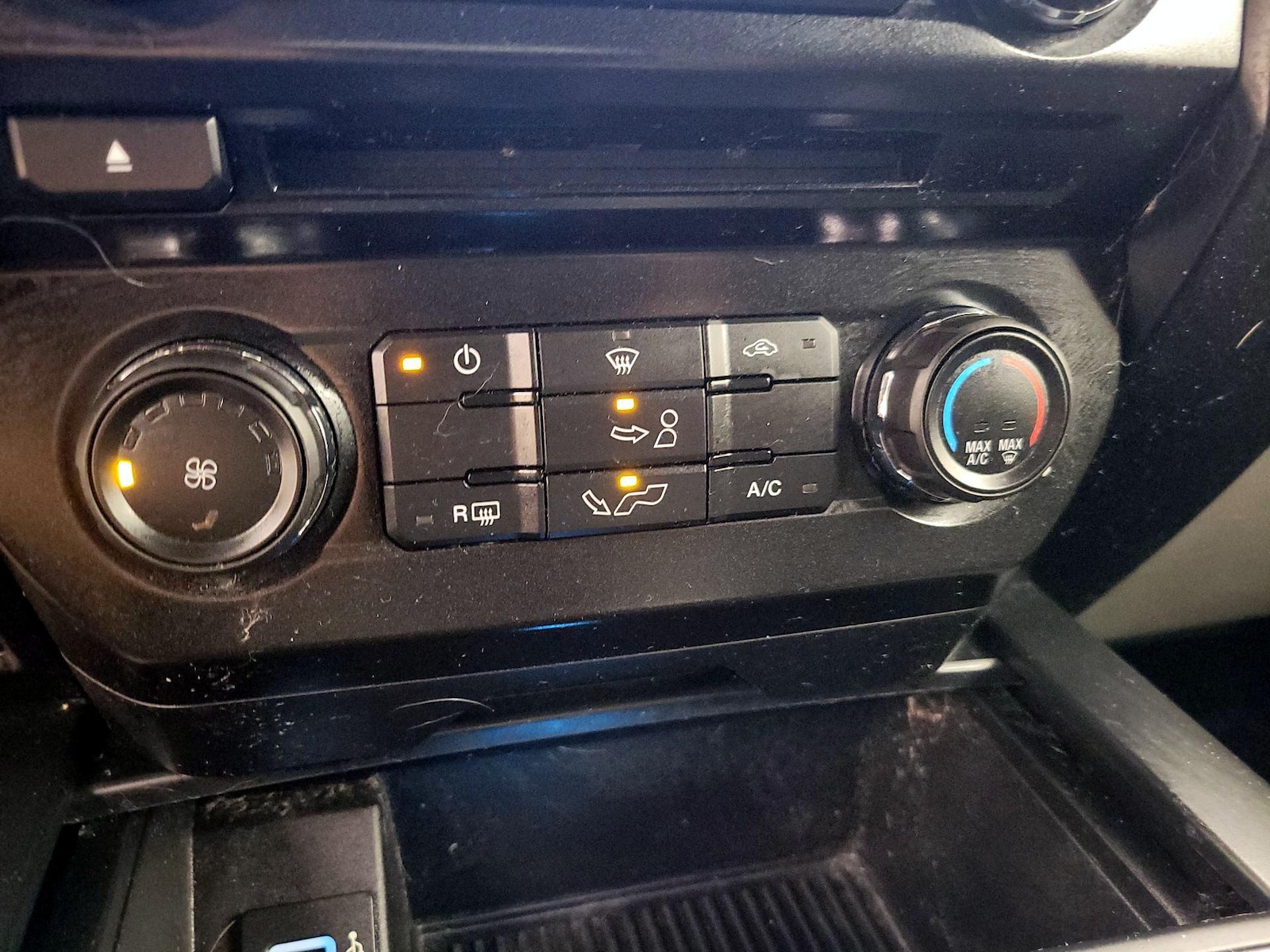 2017 Ford F-150 XL - Photo 17