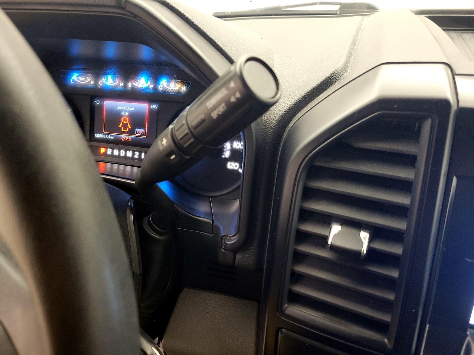 2017 Ford F-150 XL - Photo 18