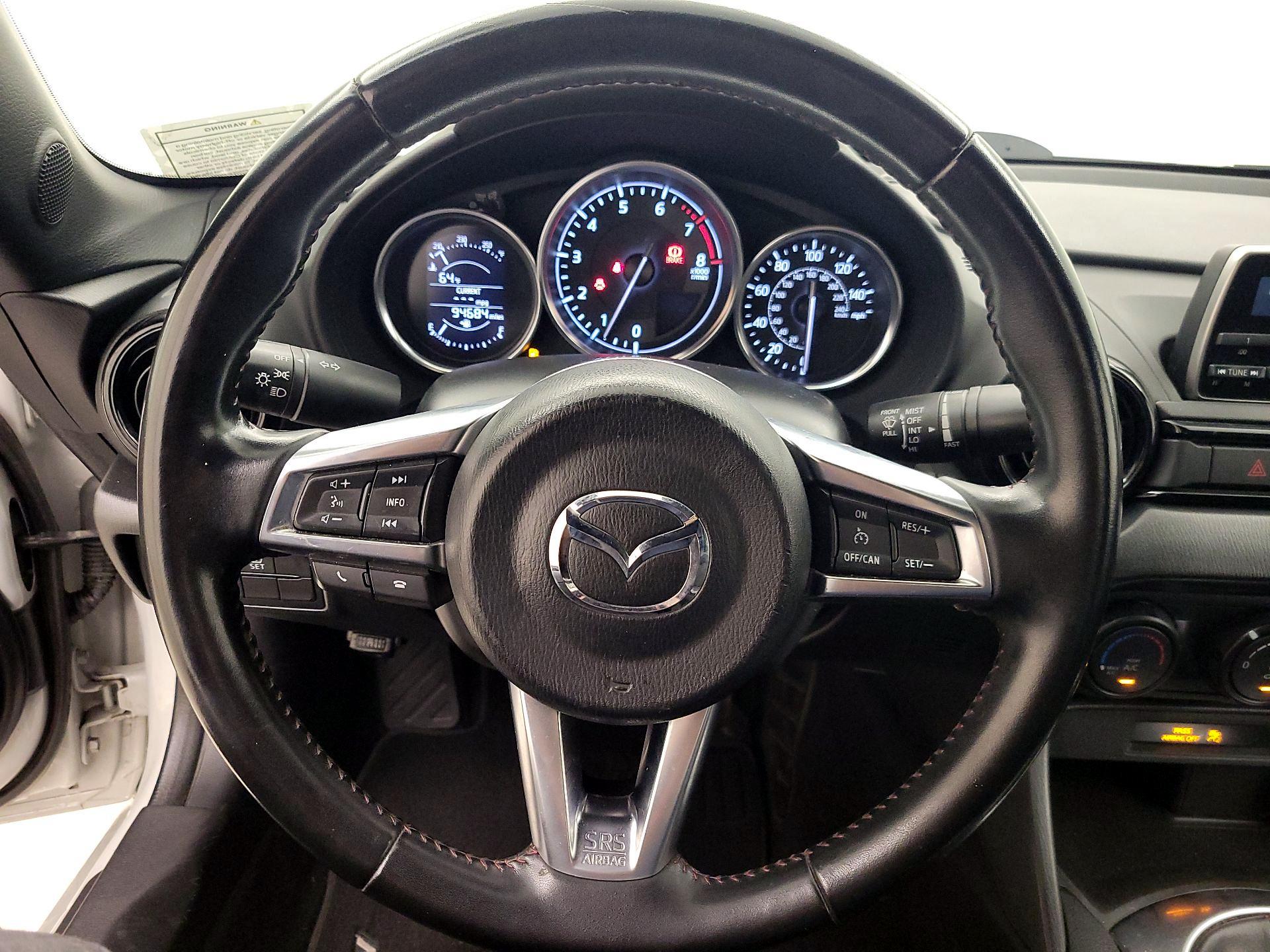 Thumbnail: 2016 Mazda MX-5 Miata - 10