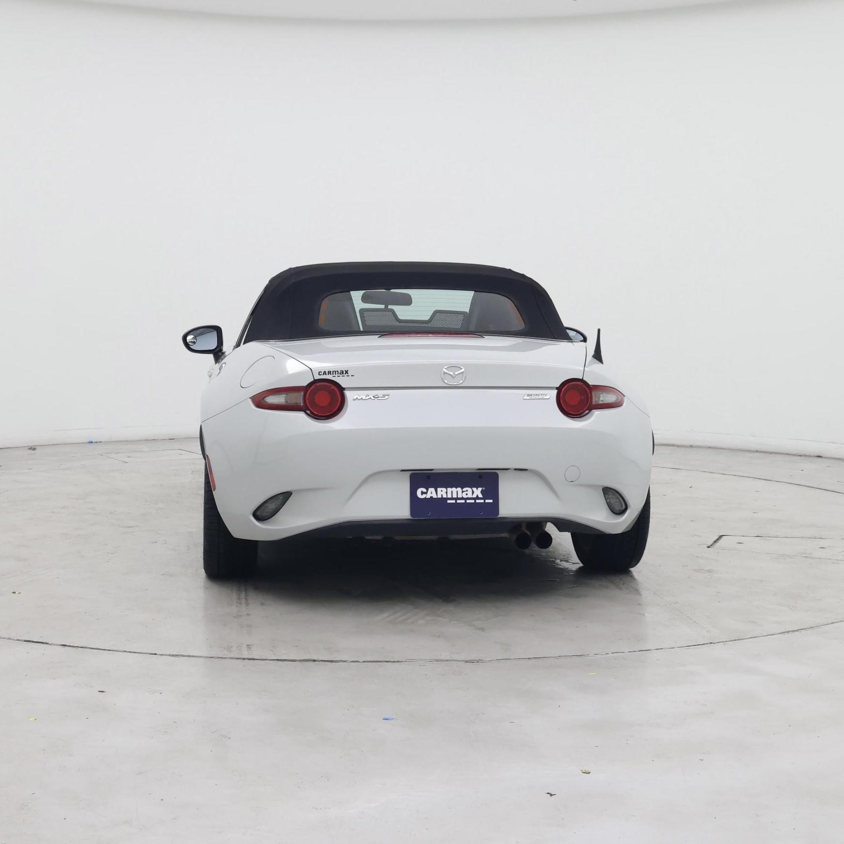 Thumbnail: 2016 Mazda MX-5 Miata - 6