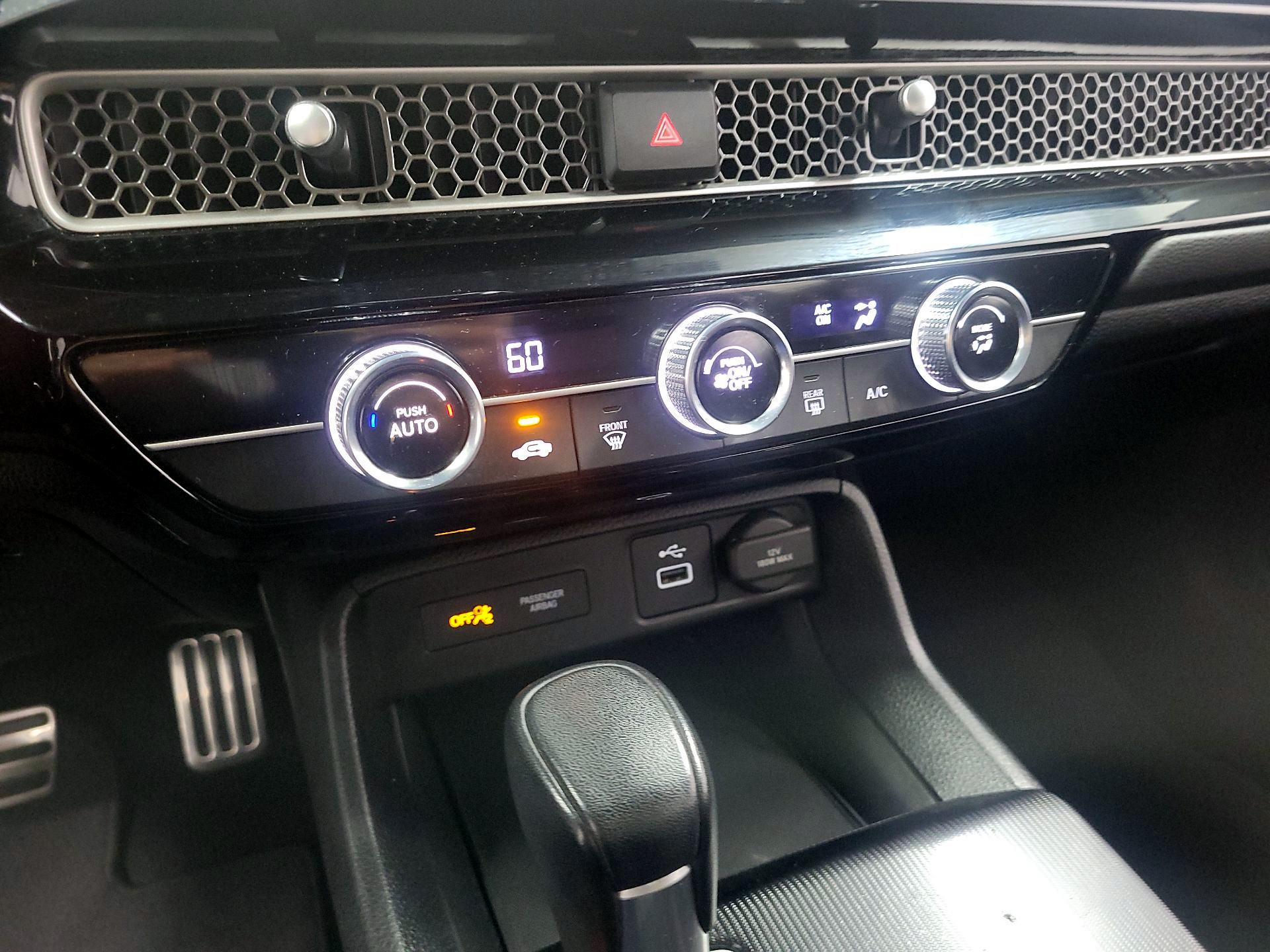 Thumbnail: 2024 Honda Civic - 14