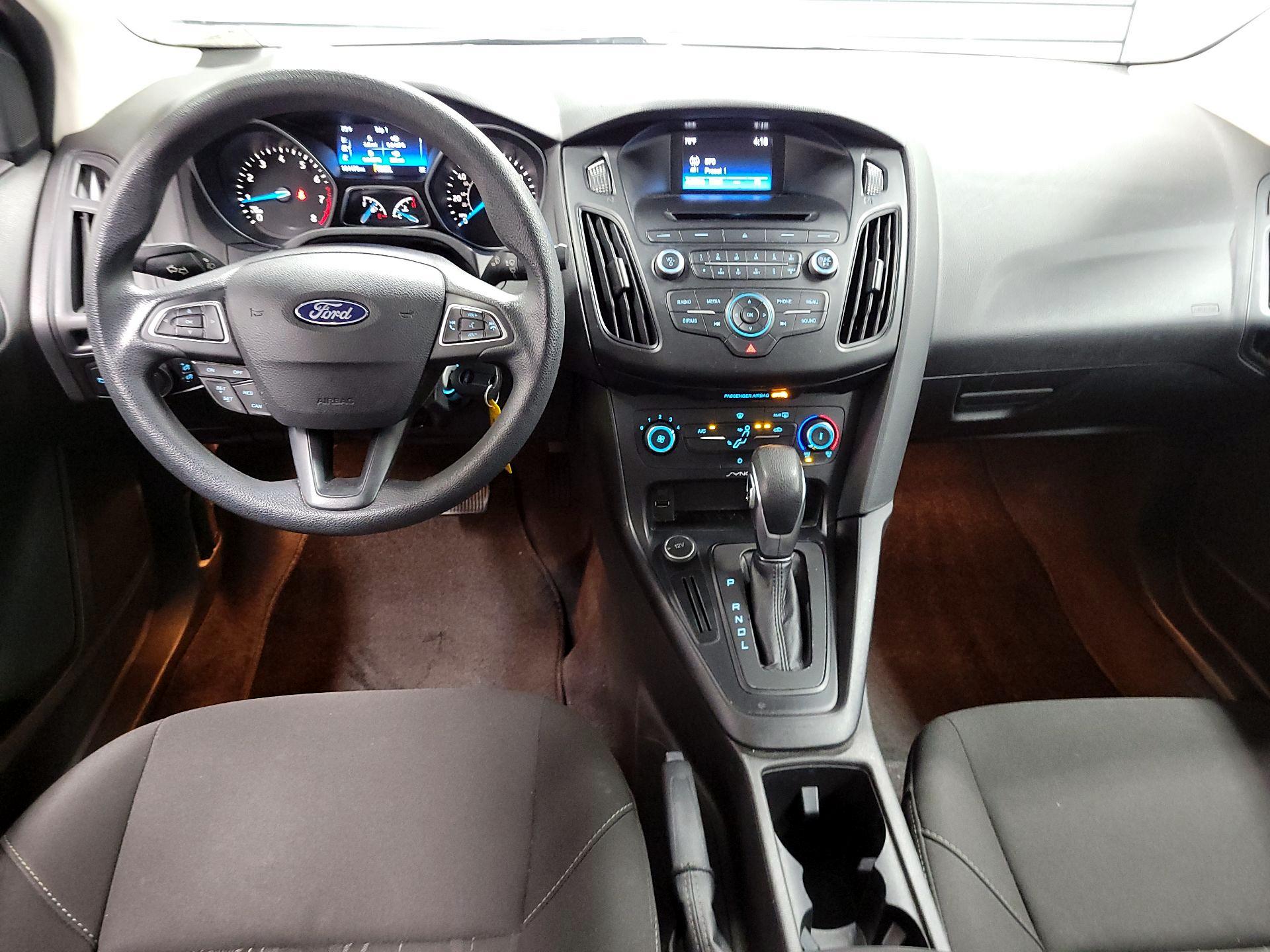 Thumbnail: 2017 Ford Focus - 9