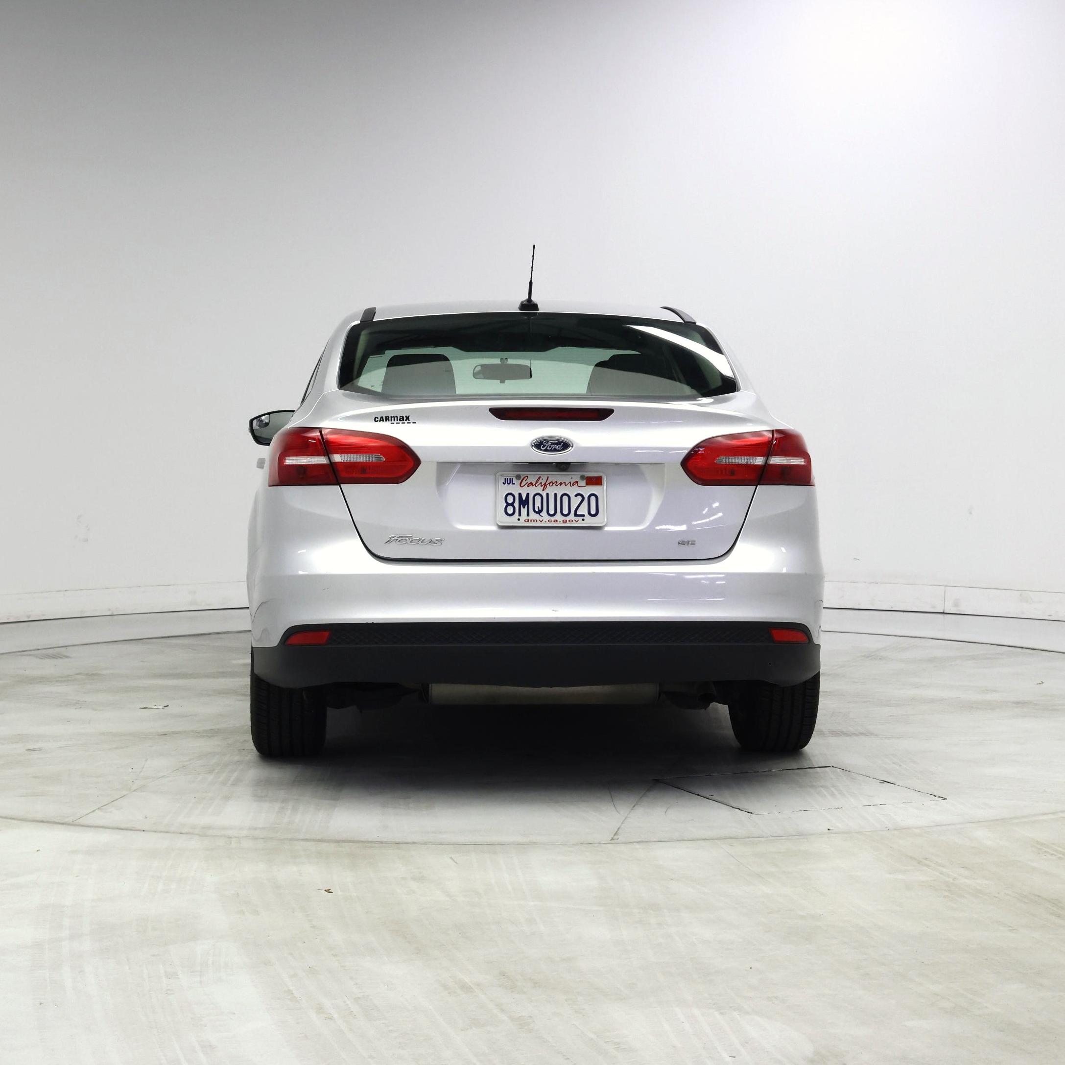 Thumbnail: 2017 Ford Focus - 6
