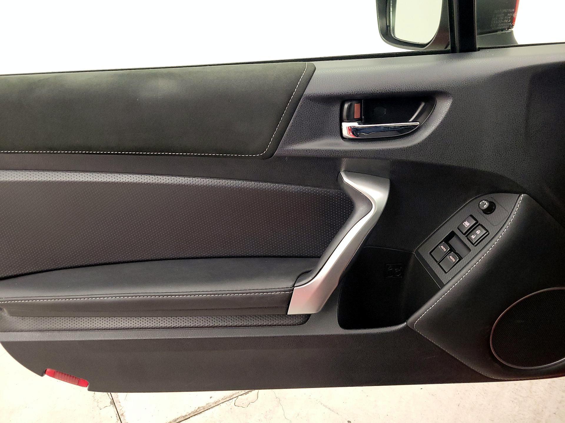 Thumbnail: 2017 Toyota 86 - 12