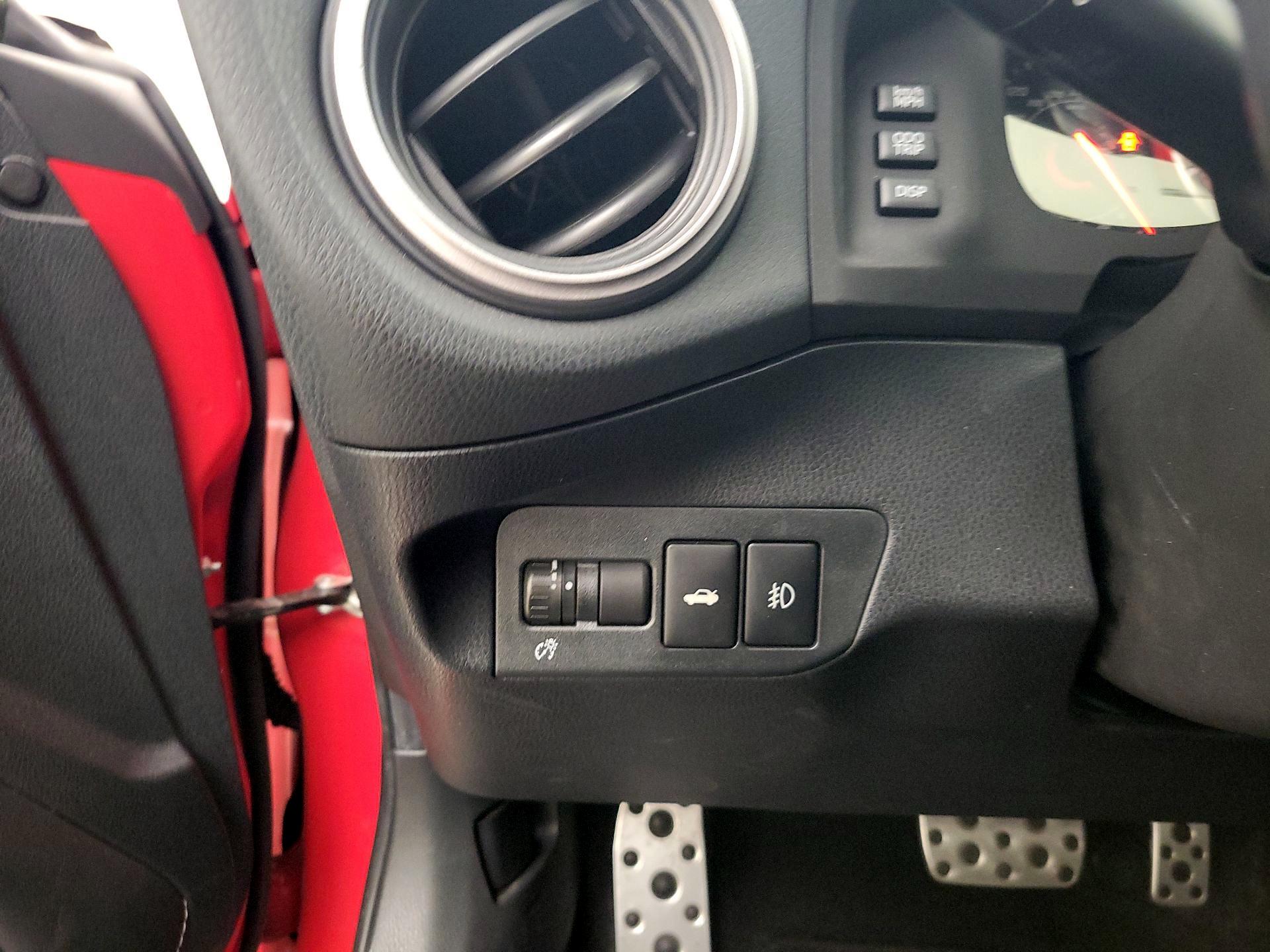 Thumbnail: 2017 Toyota 86 - 13