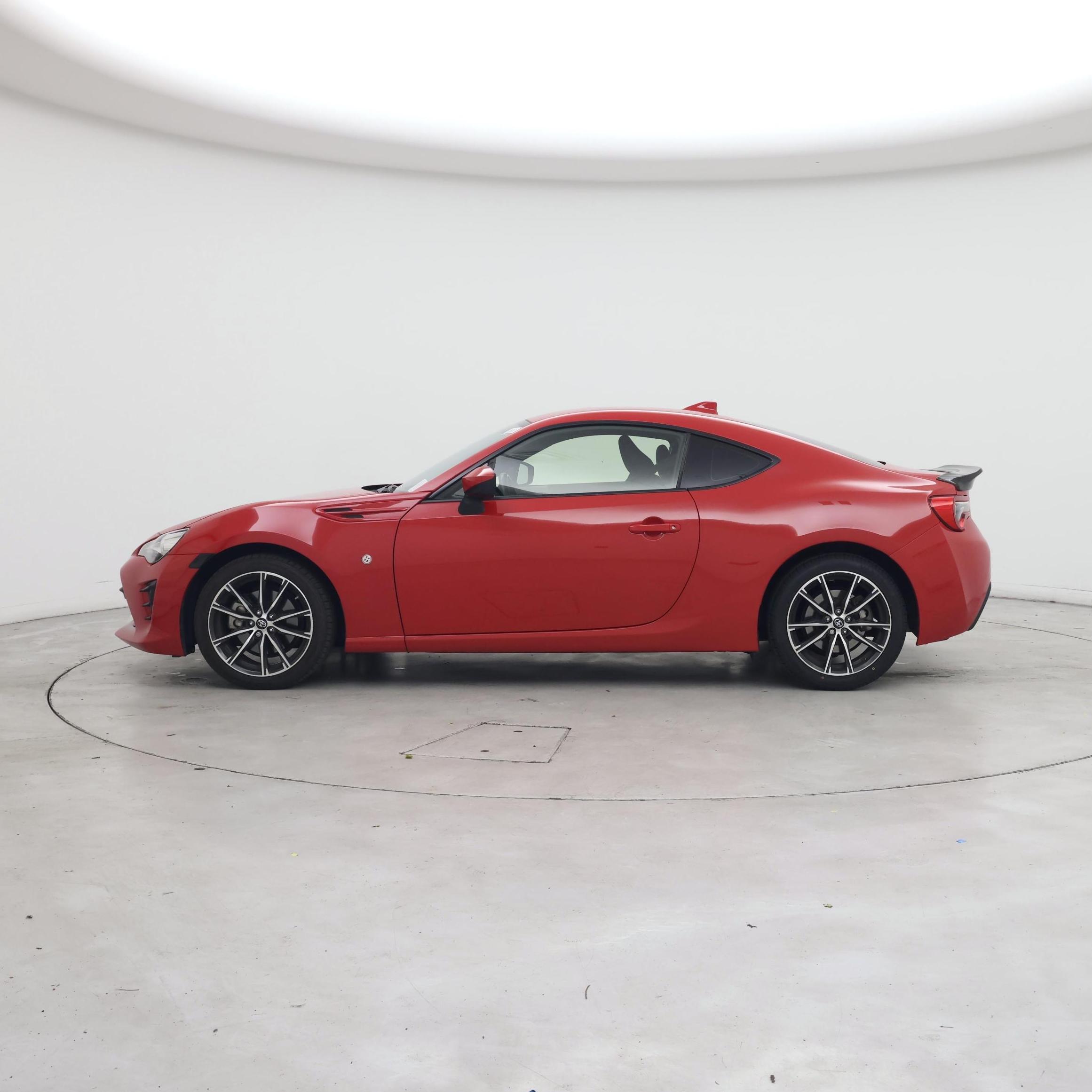 Thumbnail: 2017 Toyota 86 - 3