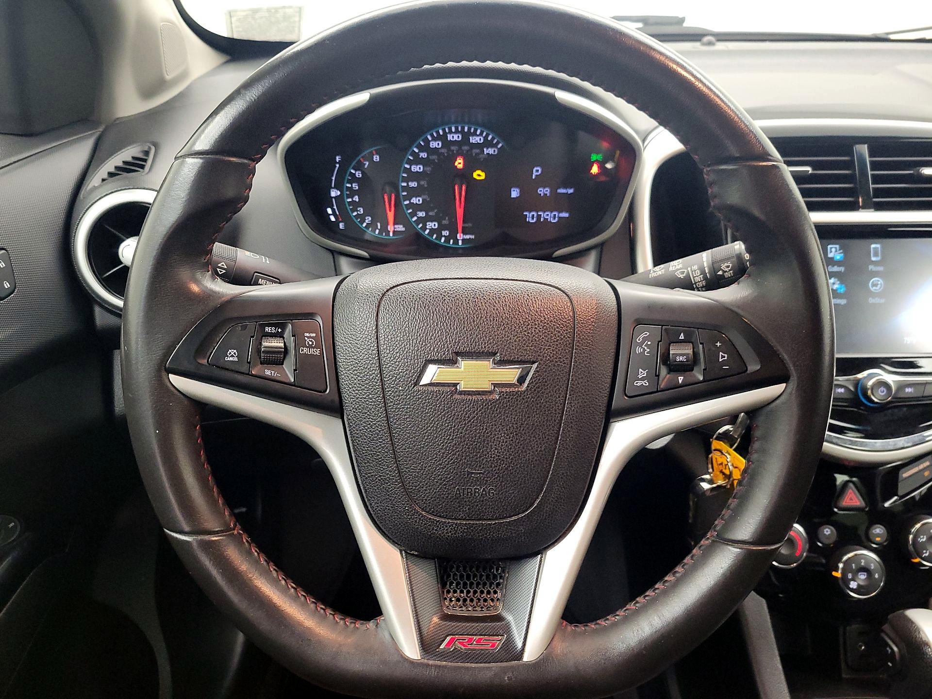 Thumbnail: 2017 Chevrolet Sonic - 10