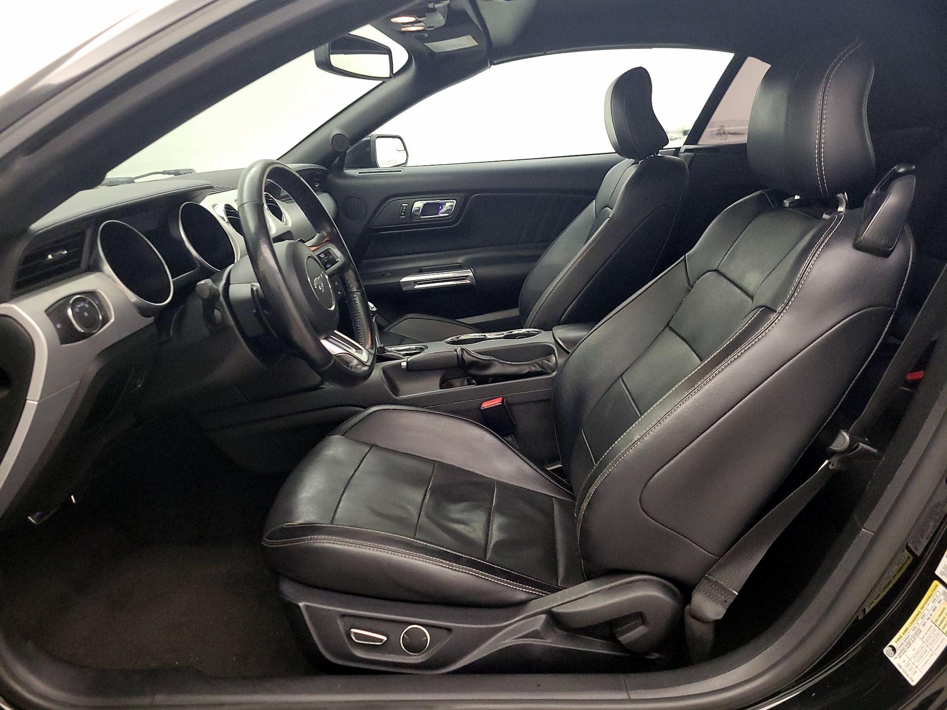 Thumbnail: 2017 Ford Mustang - 11