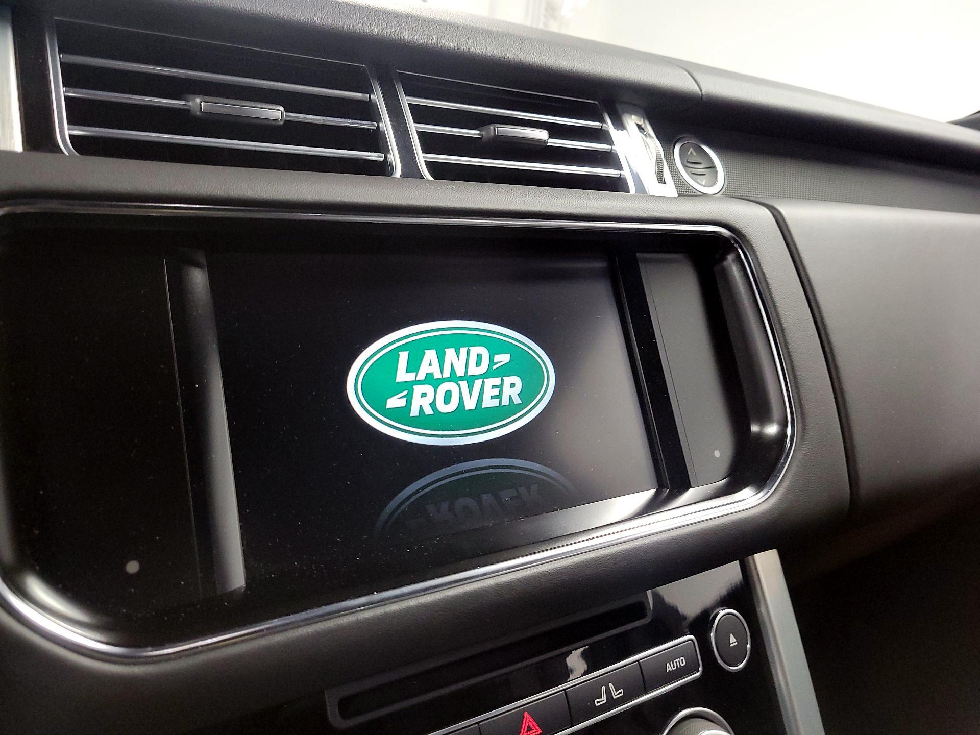 Thumbnail: 2016 Land Rover Range Rover - 13