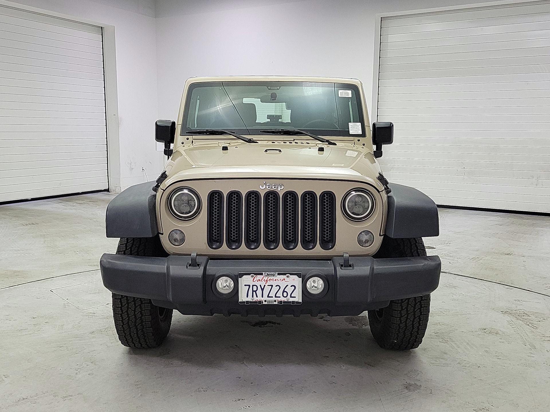 Thumbnail: 2016 Jeep Wrangler - 2