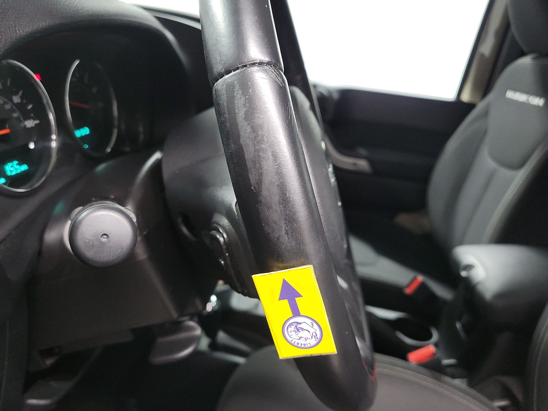 Thumbnail: 2016 Jeep Wrangler - 19