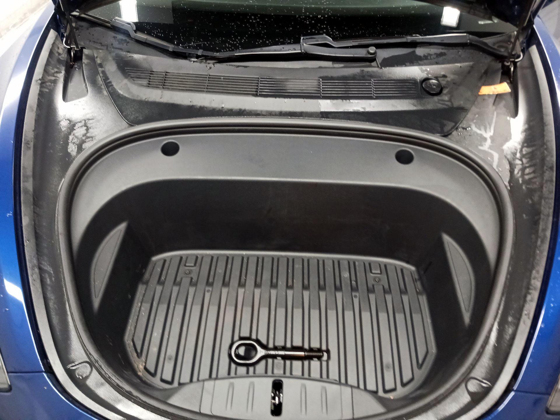 Thumbnail: 2021 Tesla Model 3 - 20