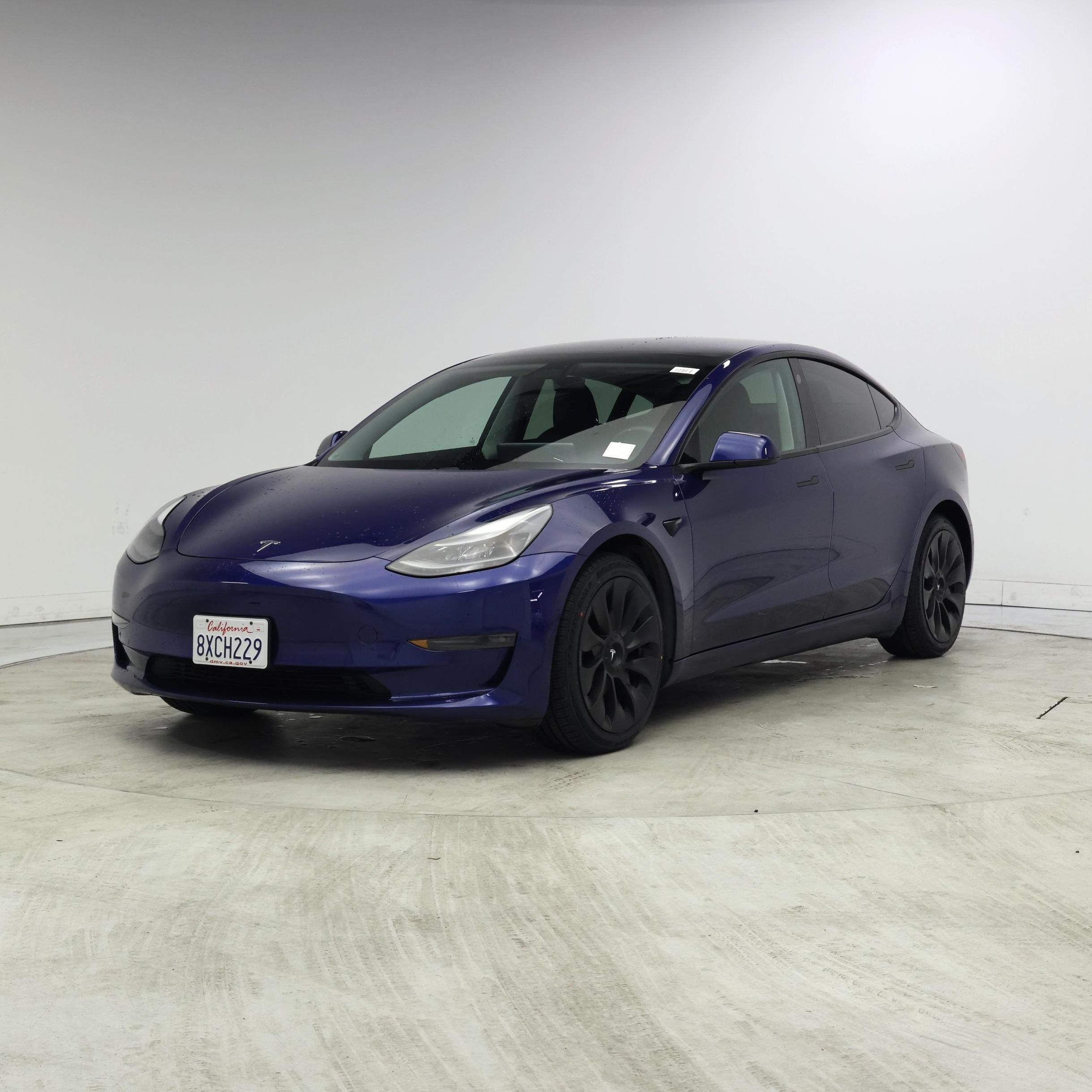 Thumbnail: 2021 Tesla Model 3 - 4