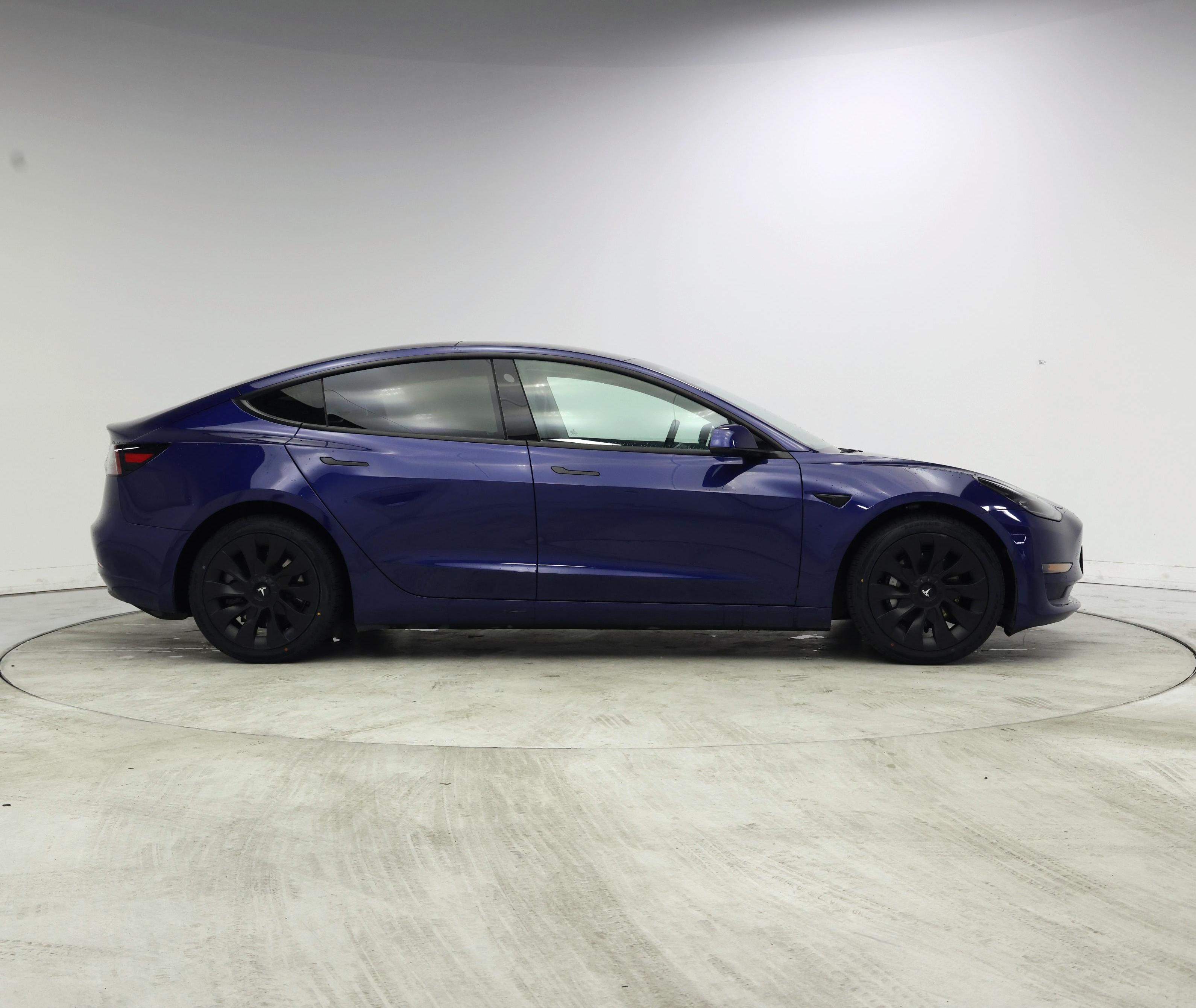 Thumbnail: 2021 Tesla Model 3 - 7