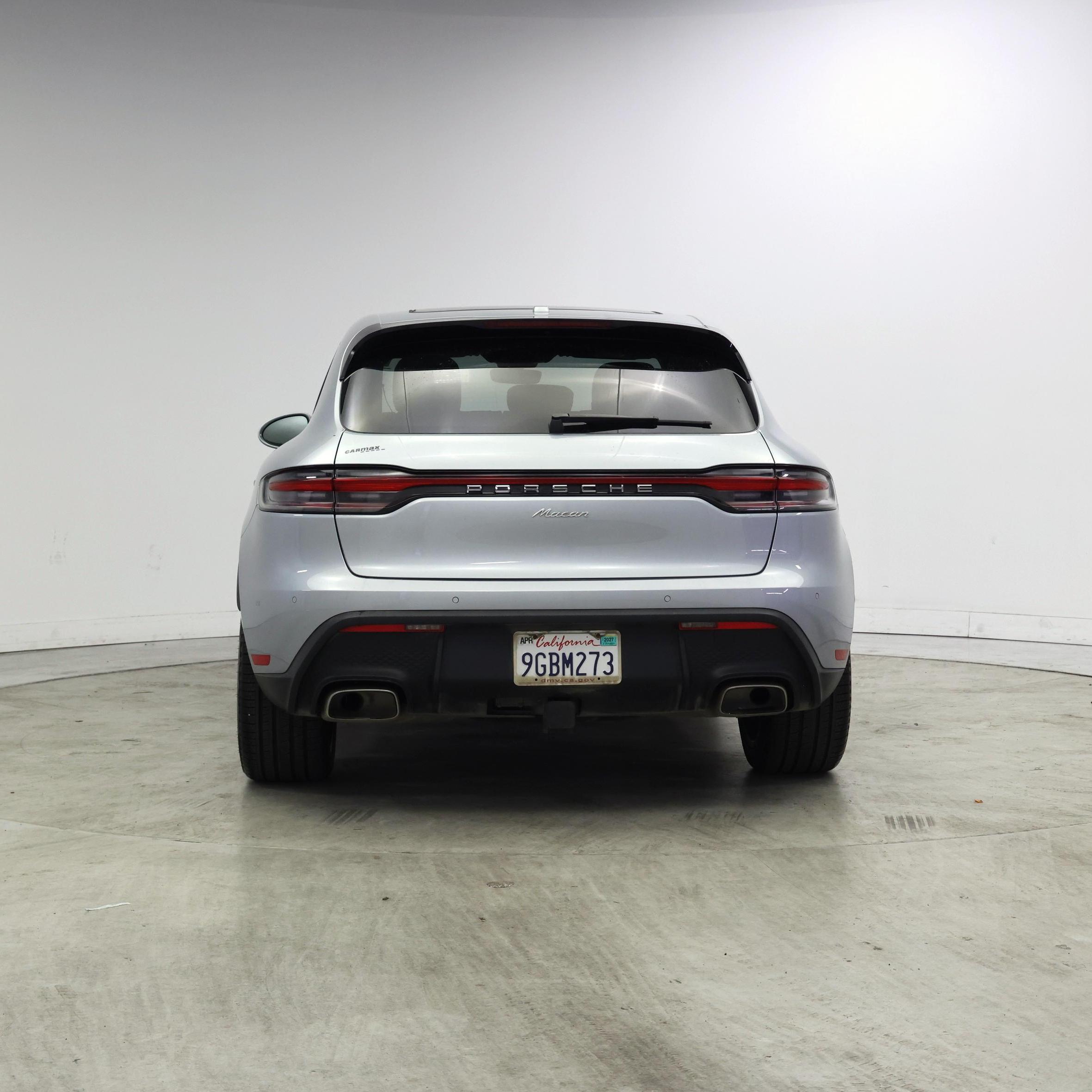 Thumbnail: 2023 Porsche Macan - 6