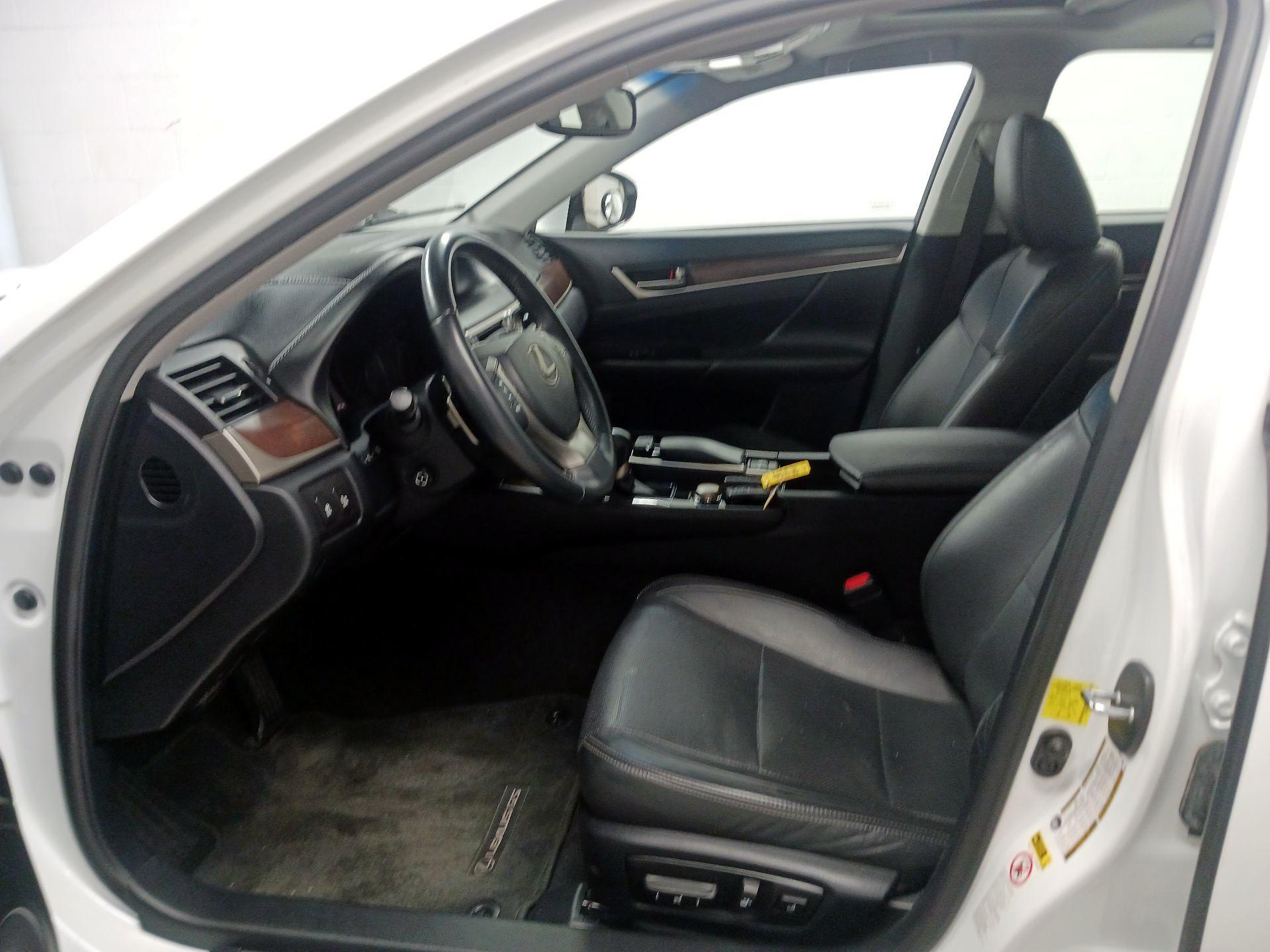 Thumbnail: 2015 Lexus GS - 11