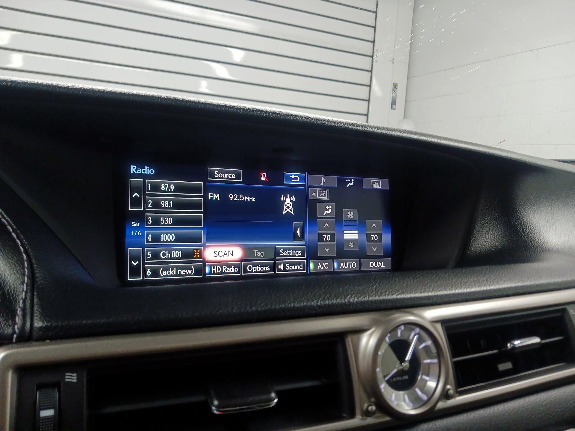 Thumbnail: 2015 Lexus GS - 15