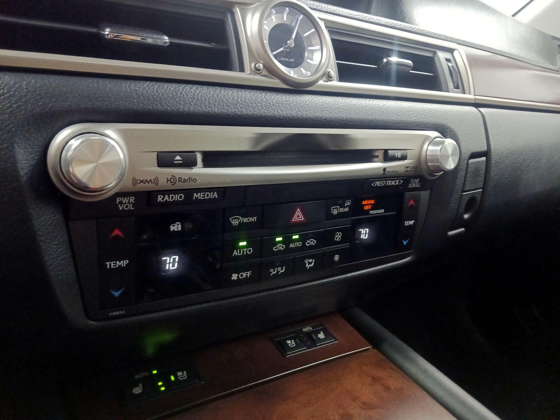 Thumbnail: 2015 Lexus GS - 16