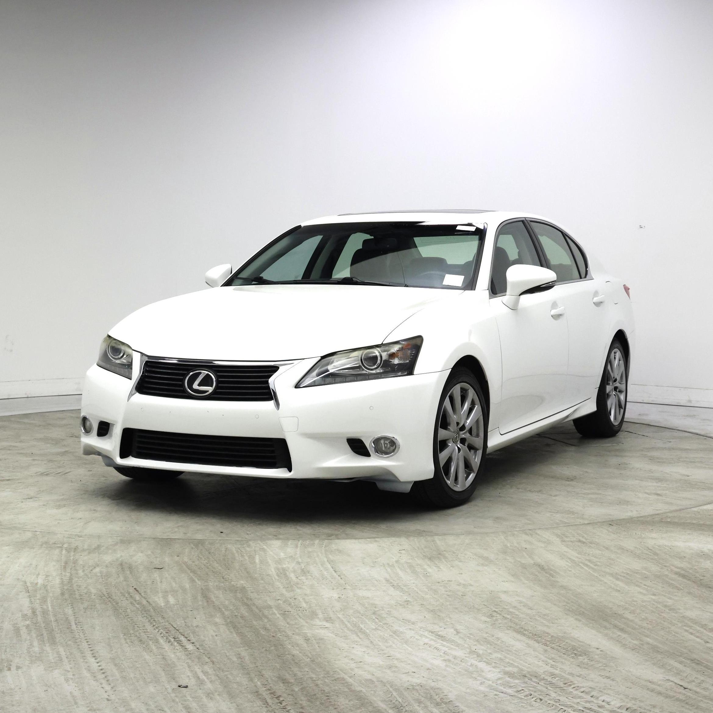Thumbnail: 2015 Lexus GS - 4