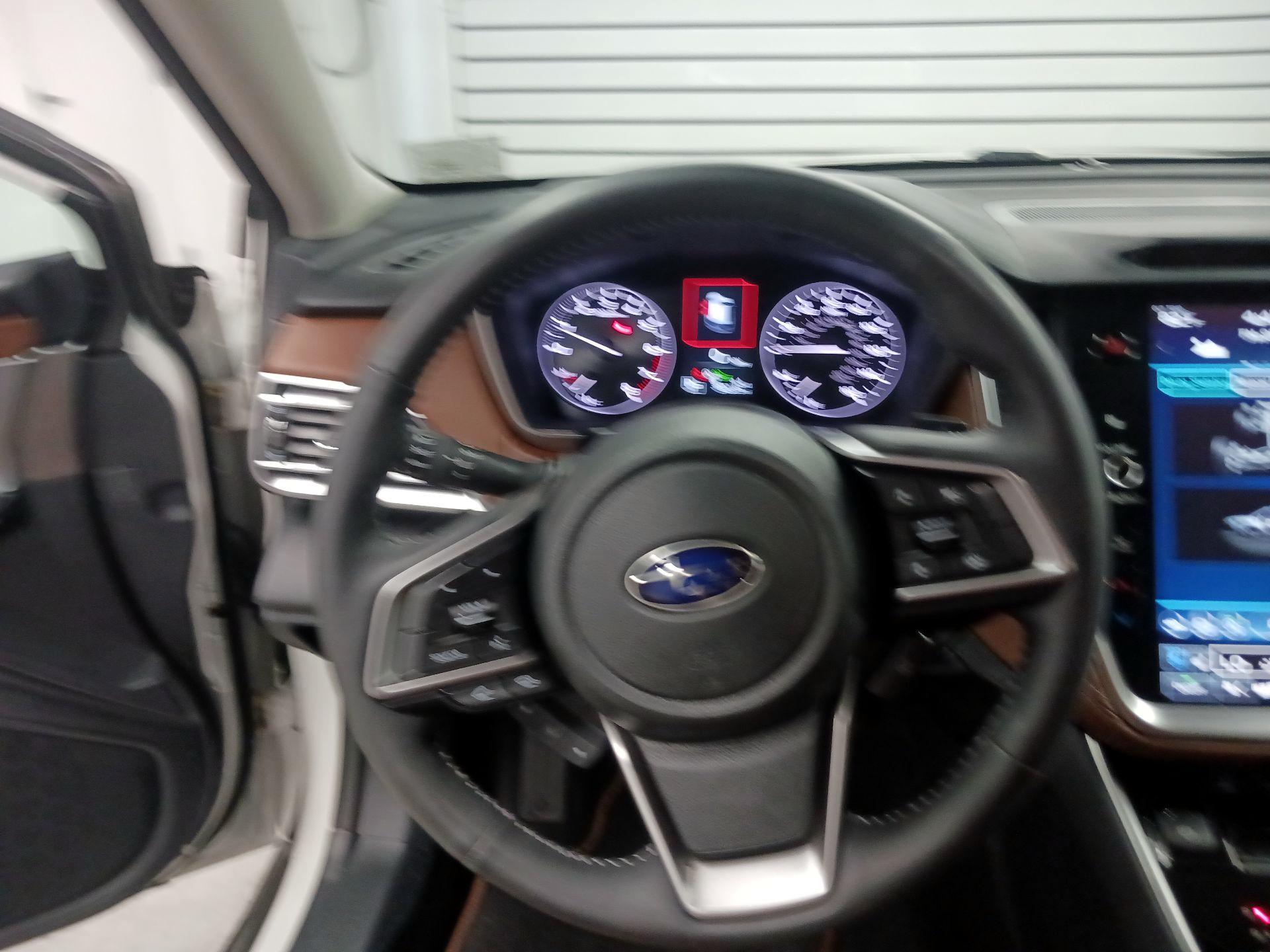 Thumbnail: 2022 Subaru Outback - 10