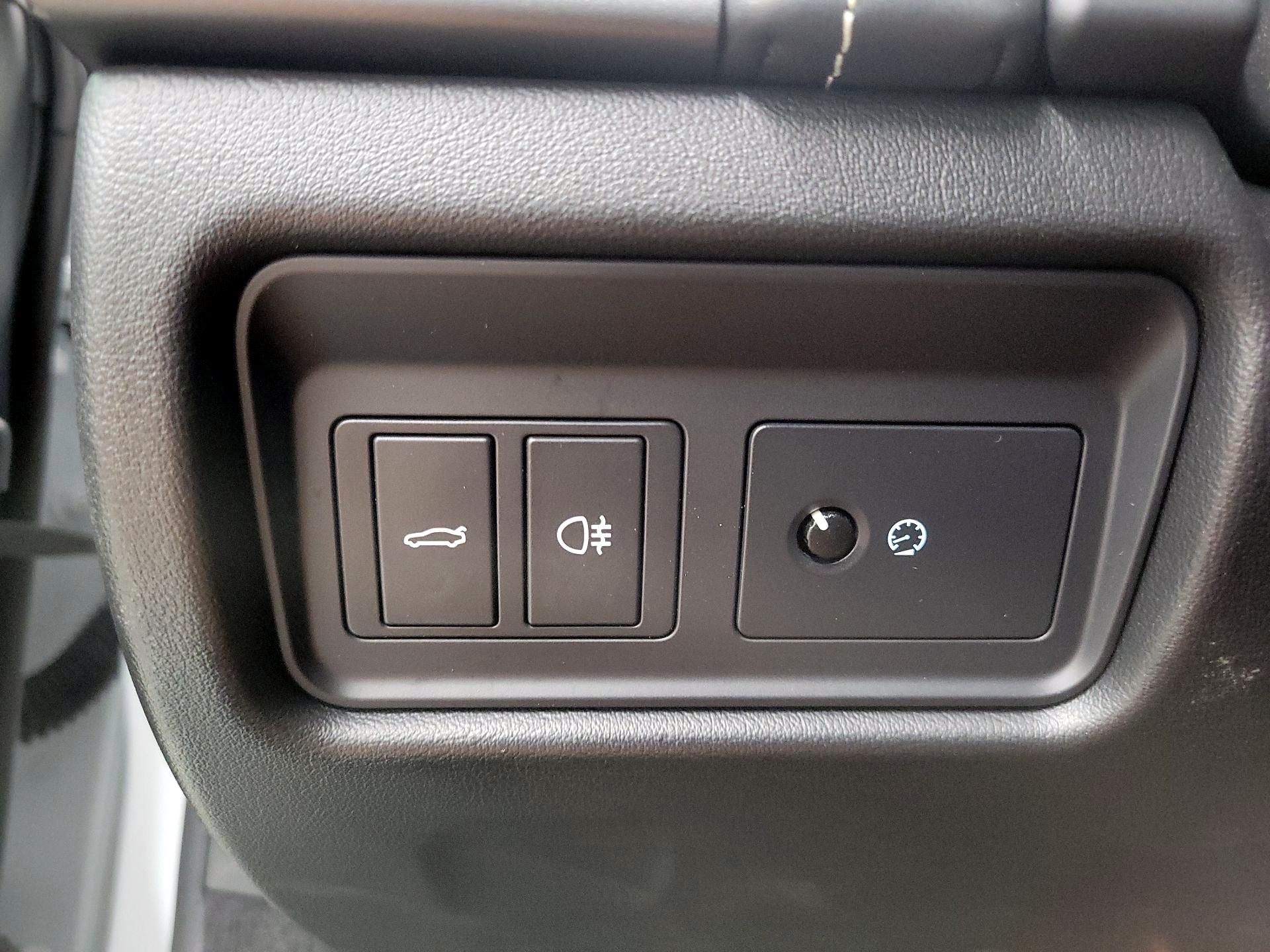 Thumbnail: 2017 Jaguar F-Type - 11