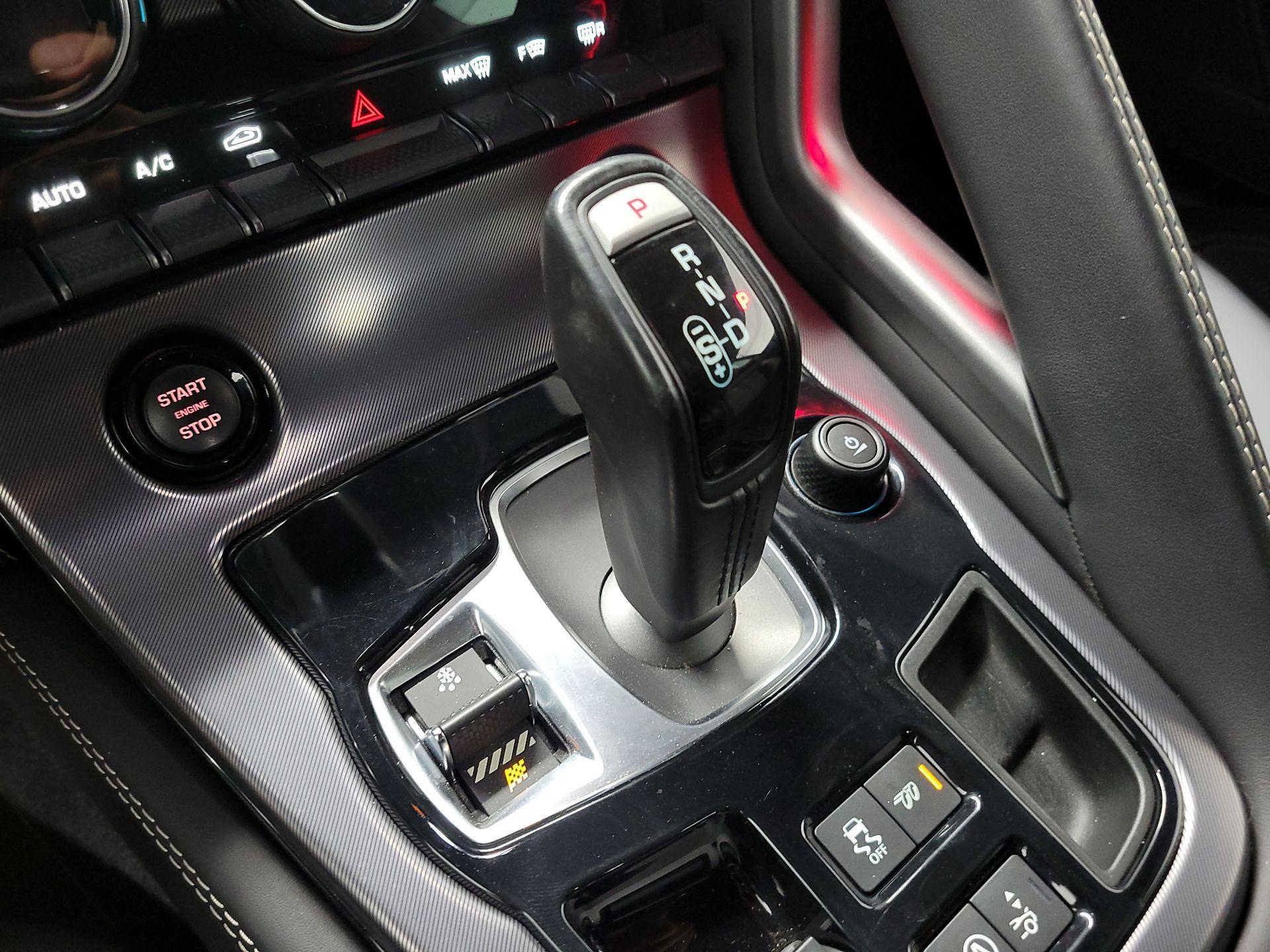 Thumbnail: 2017 Jaguar F-Type - 15