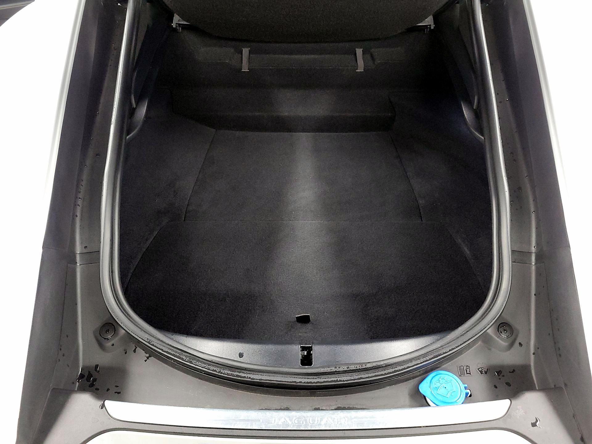 Thumbnail: 2017 Jaguar F-Type - 18