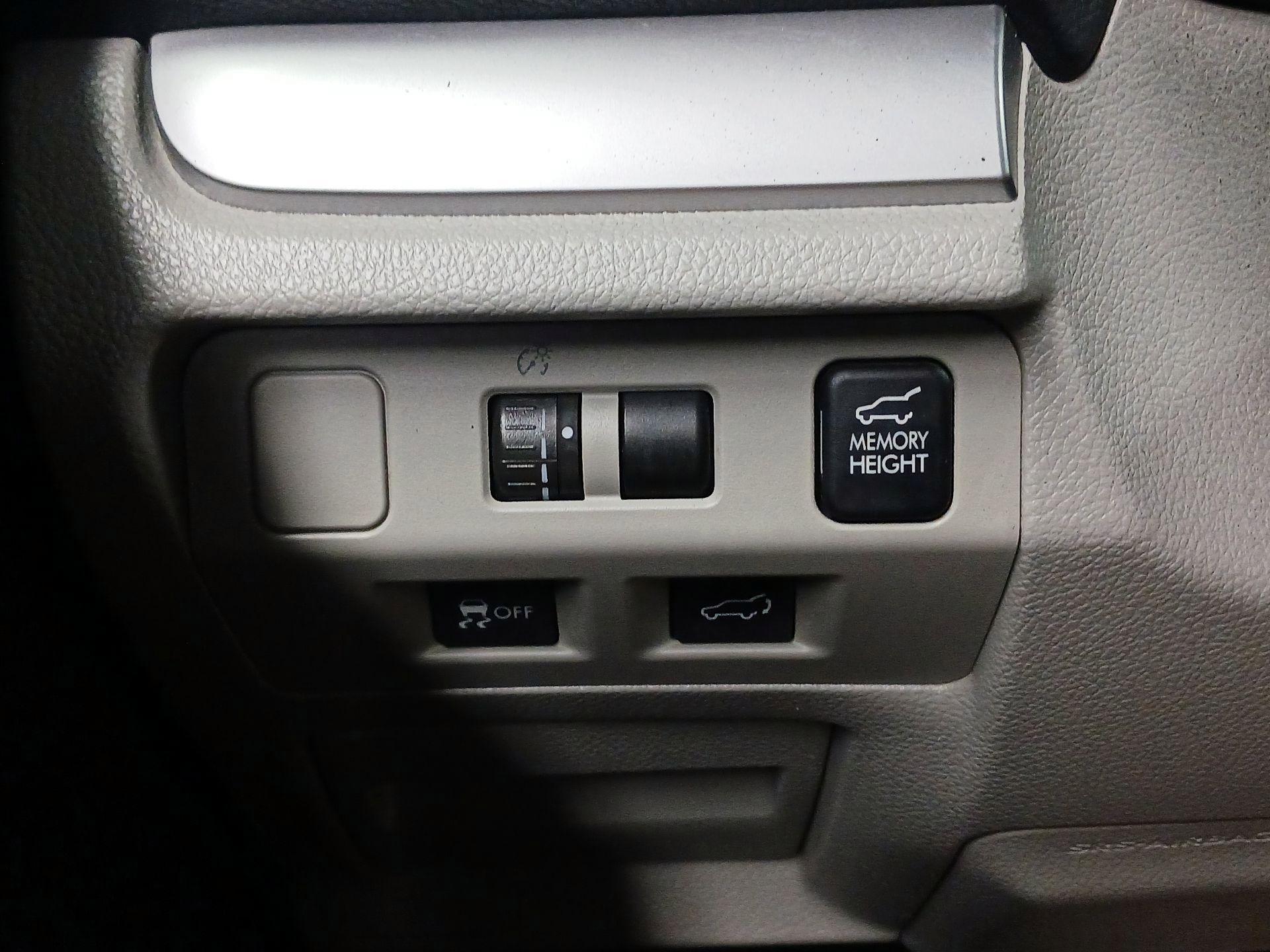 Thumbnail: 2014 Subaru Forester - 13