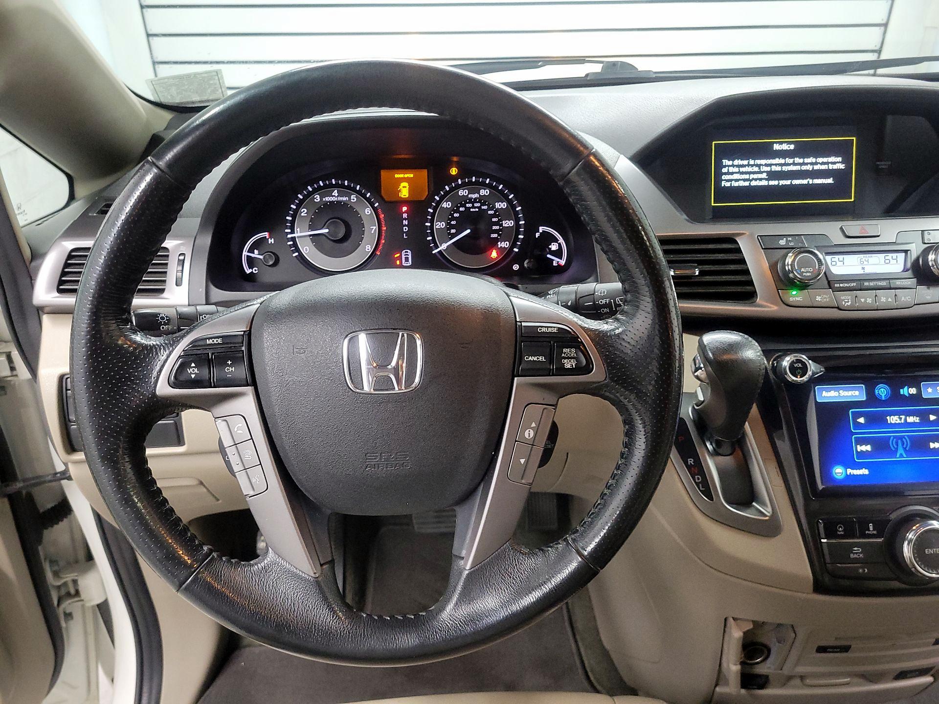 Thumbnail: 2014 Honda Odyssey - 10