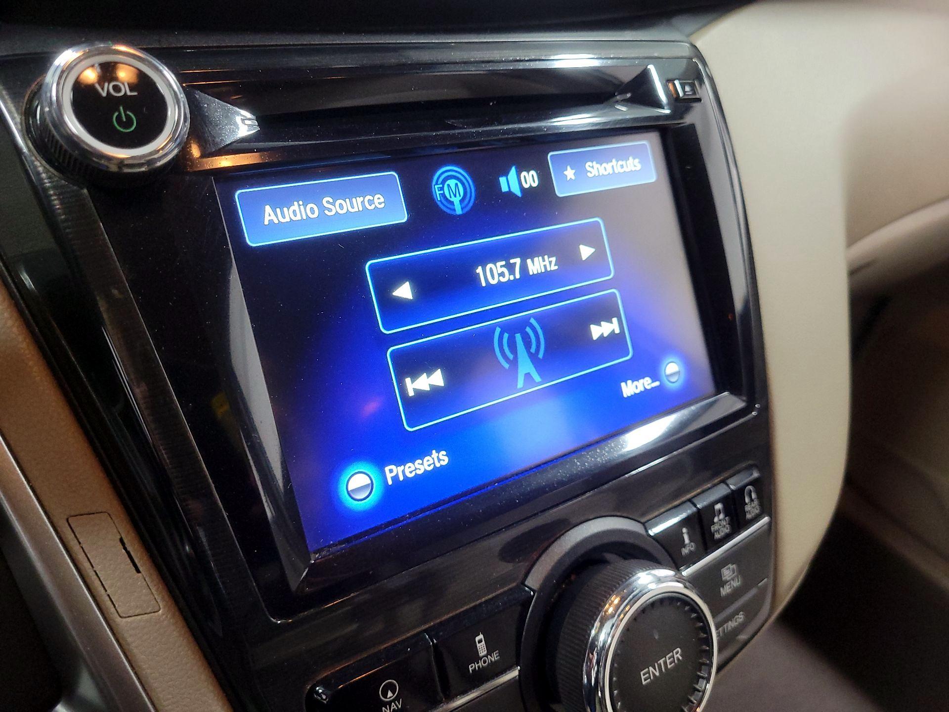 Thumbnail: 2014 Honda Odyssey - 15