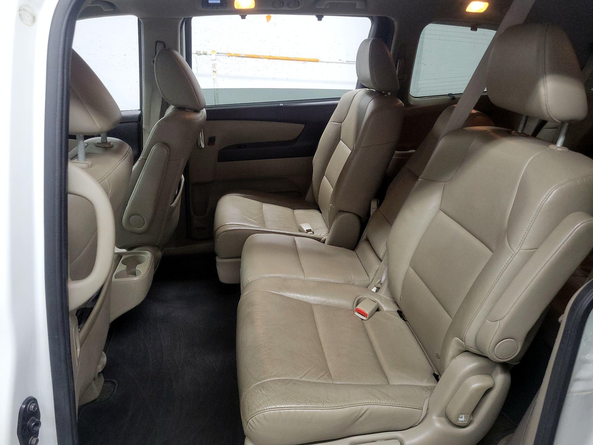 Thumbnail: 2014 Honda Odyssey - 20
