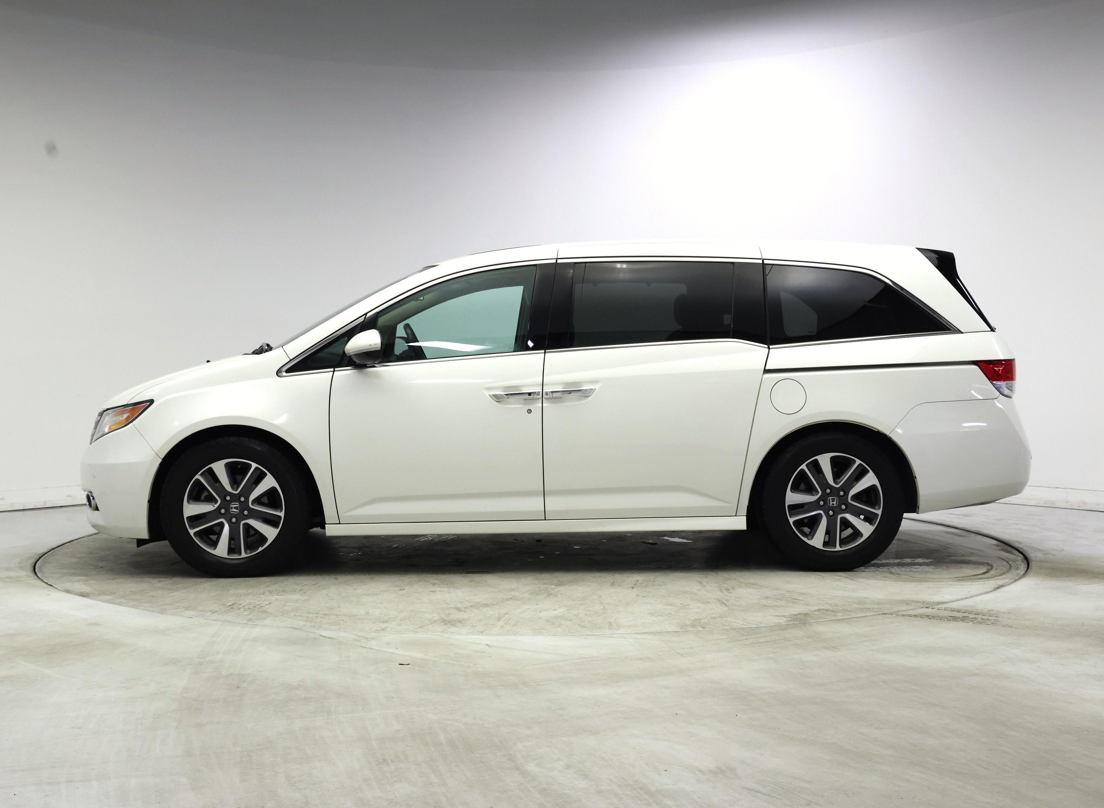 Thumbnail: 2014 Honda Odyssey - 3
