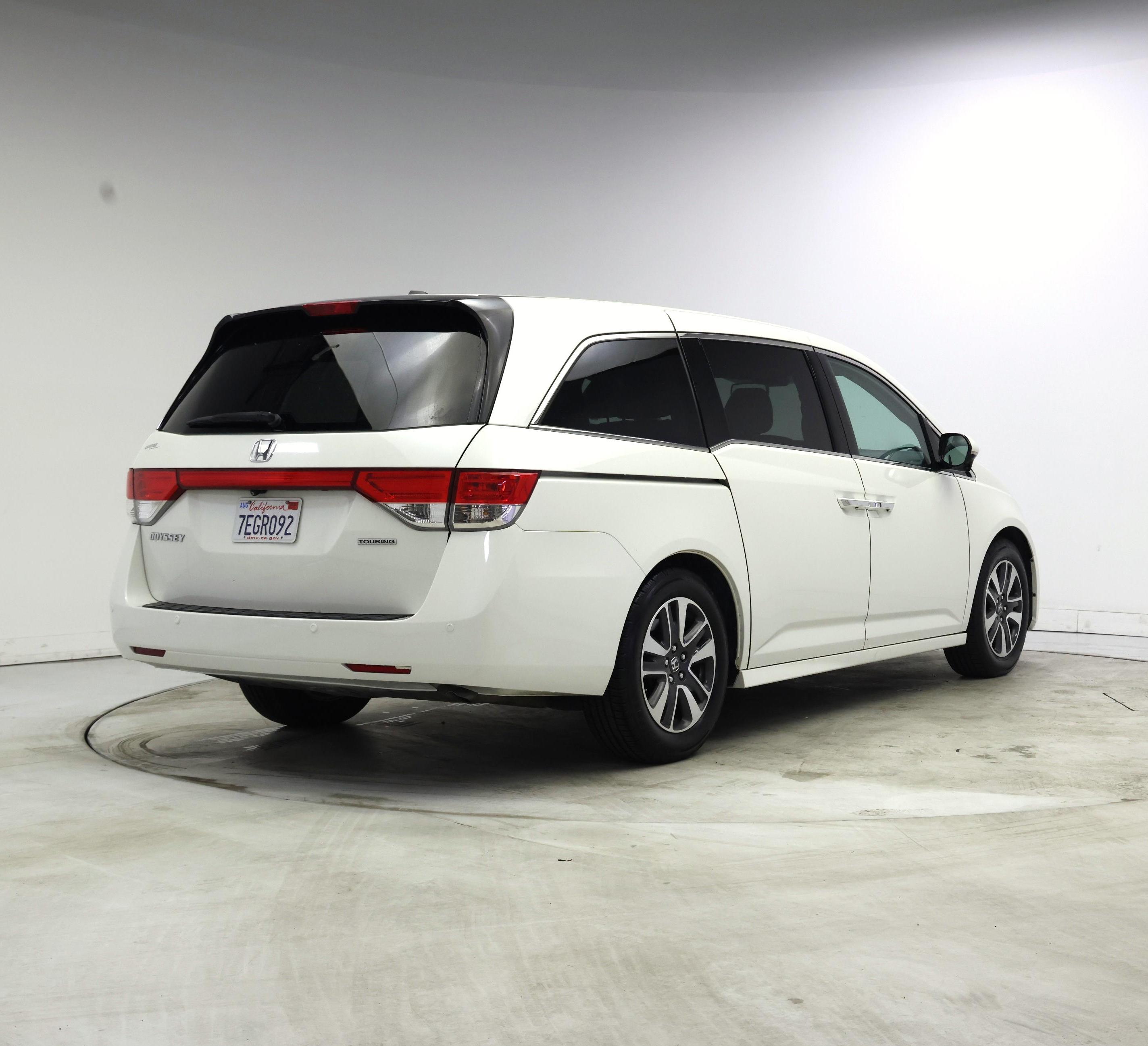 Thumbnail: 2014 Honda Odyssey - 8