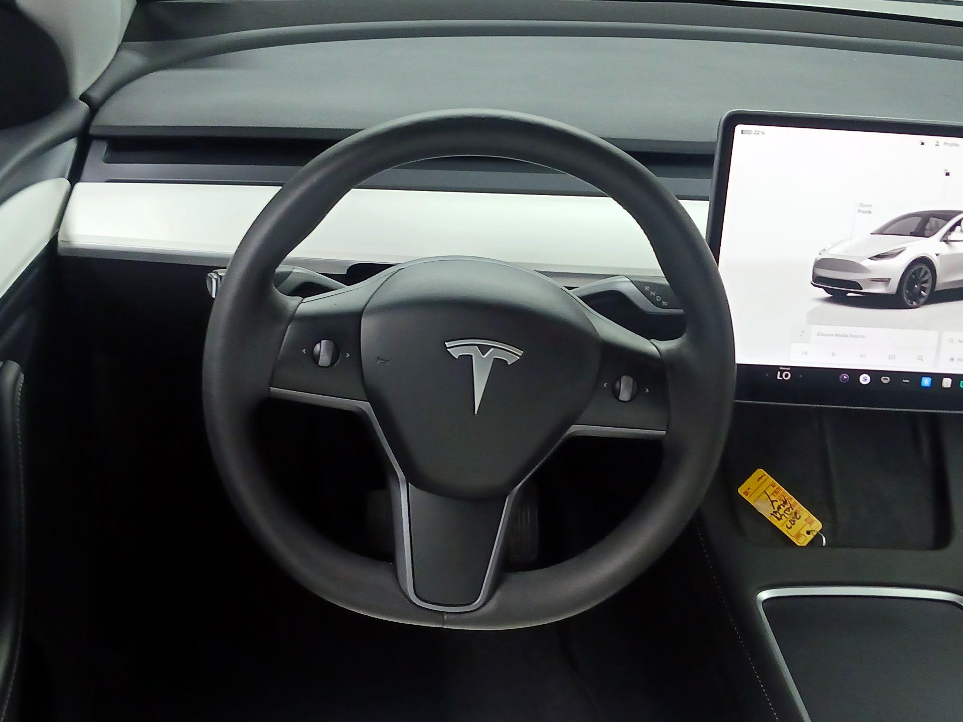 Thumbnail: 2023 Tesla Model Y - 10