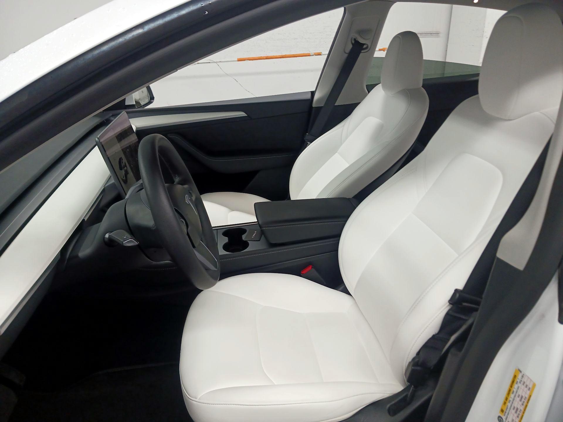 Thumbnail: 2023 Tesla Model Y - 11